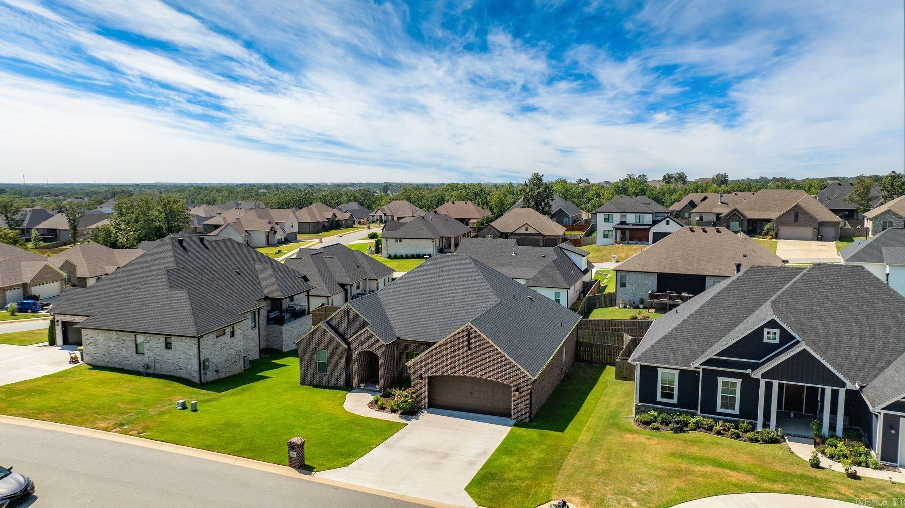 9844 Cliffside Dr Drive