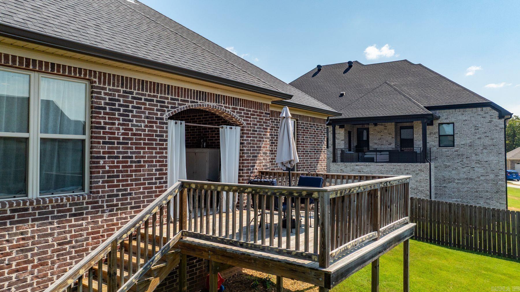 9844 Cliffside Dr Drive