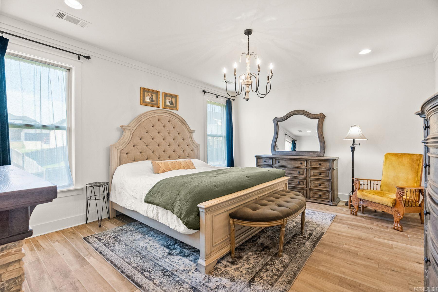 9844 Cliffside Dr Drive