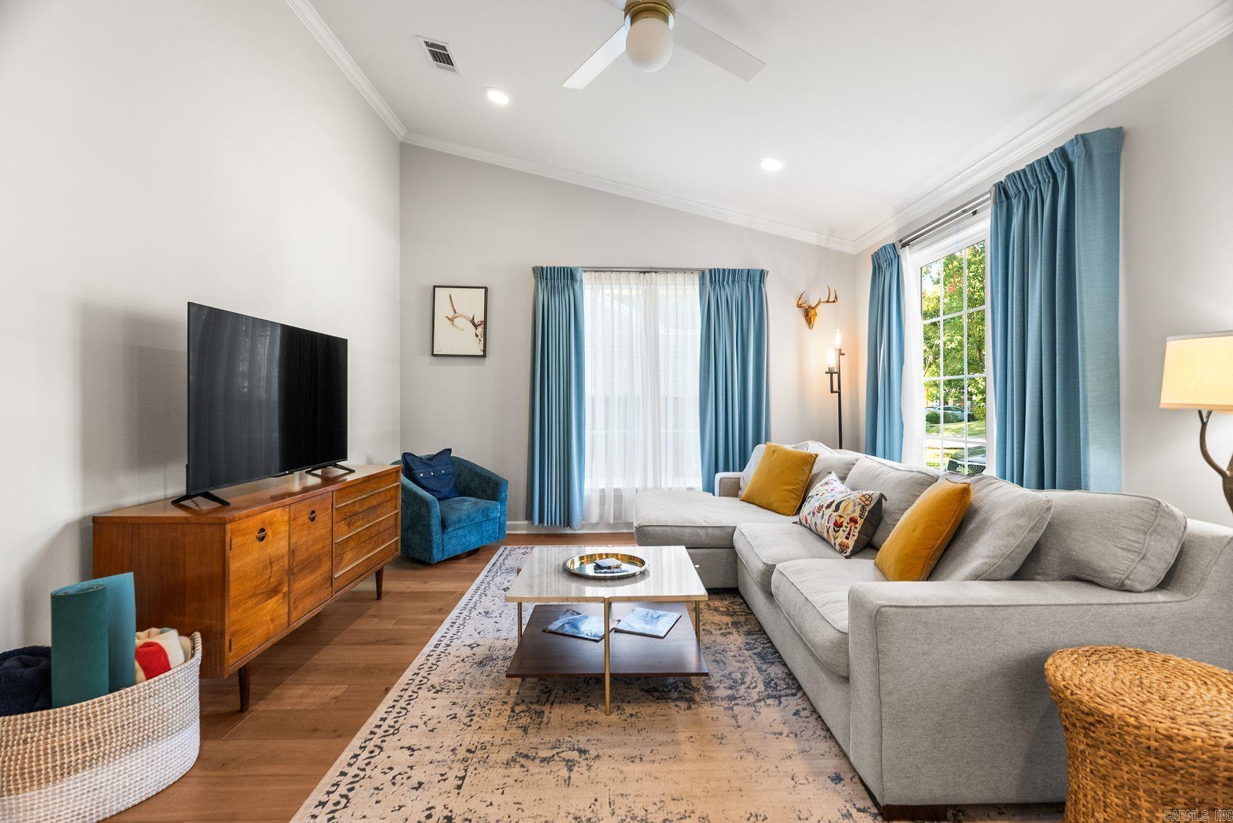 2221 N Cleveland St Street