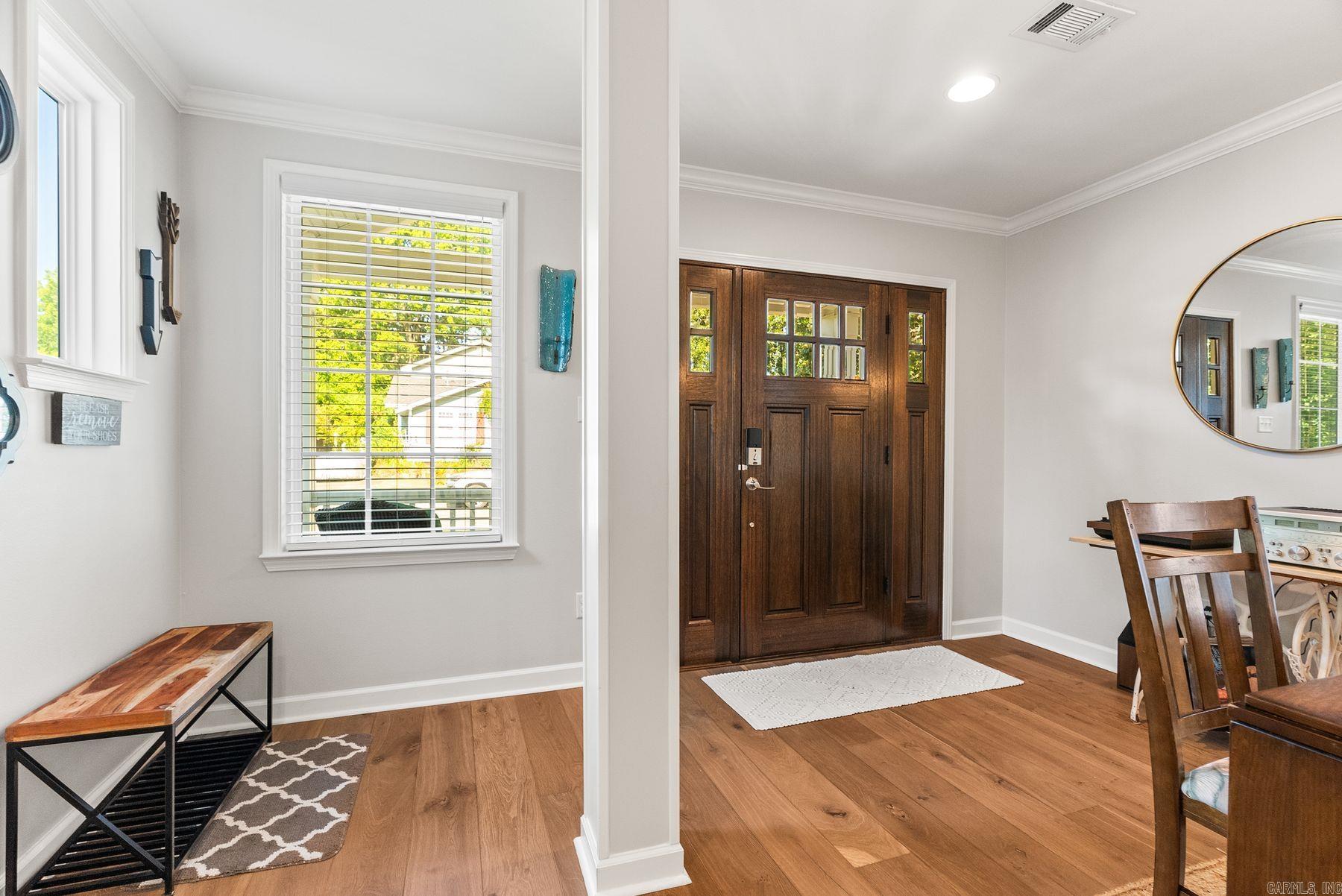 2221 N Cleveland St Street