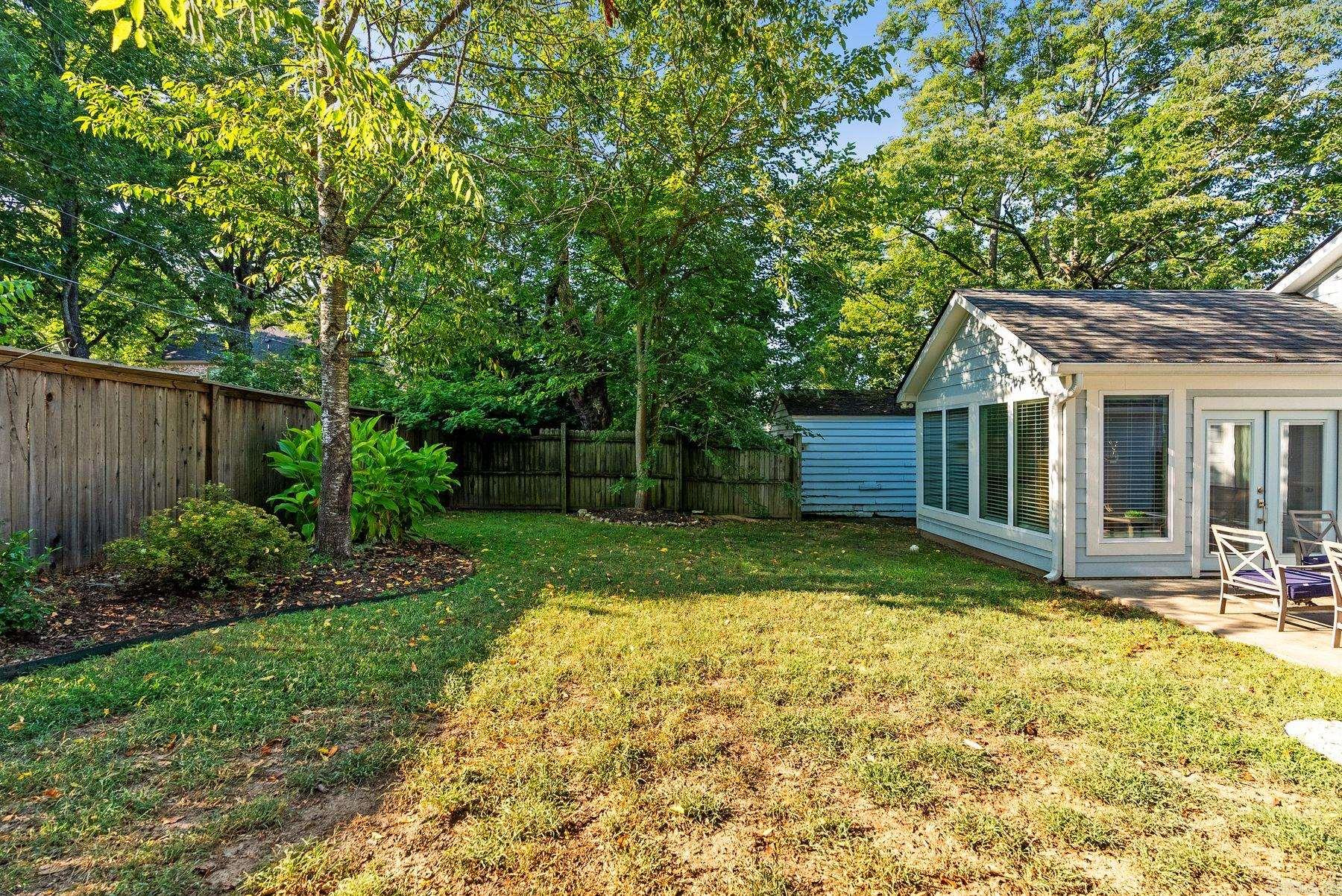 2221 N Cleveland St Street