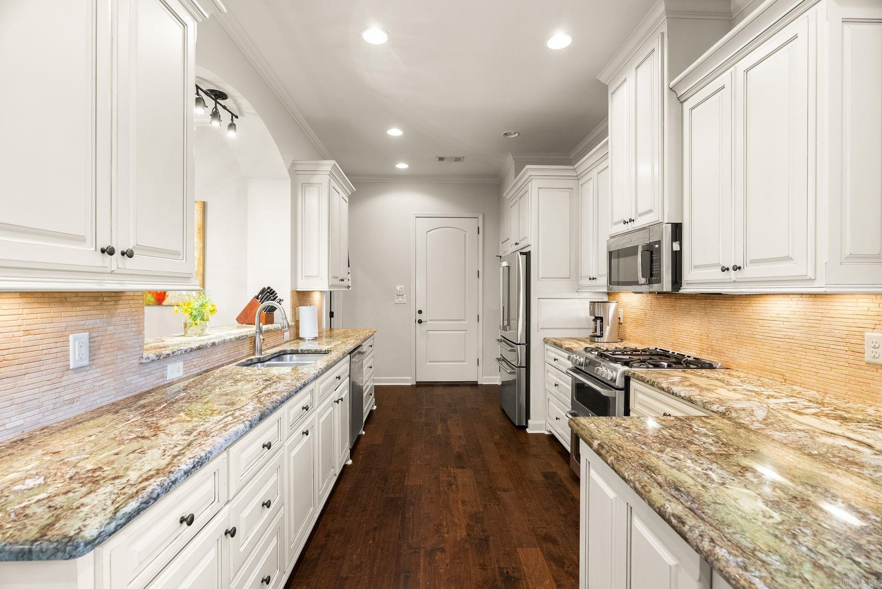 2314 Gordon Road