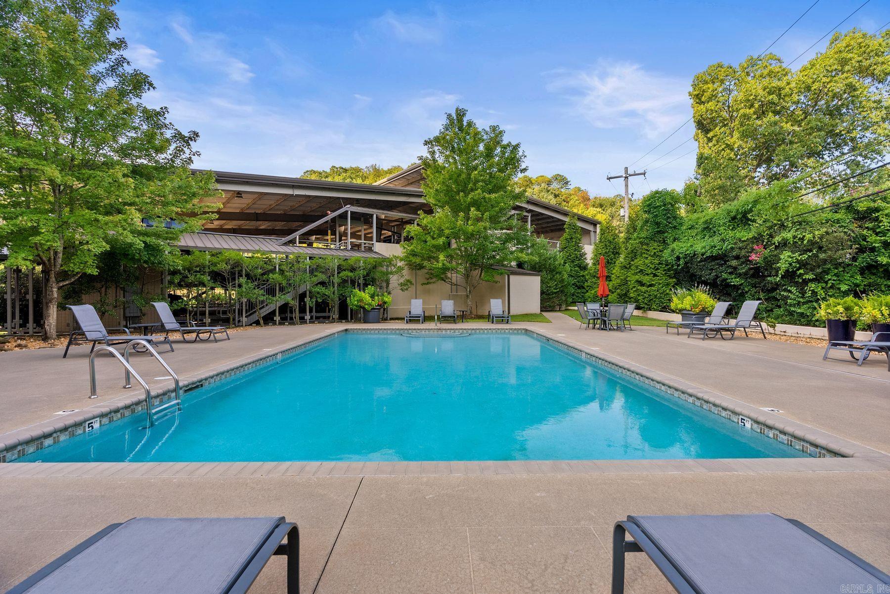 3700 Cantrell Rd #308