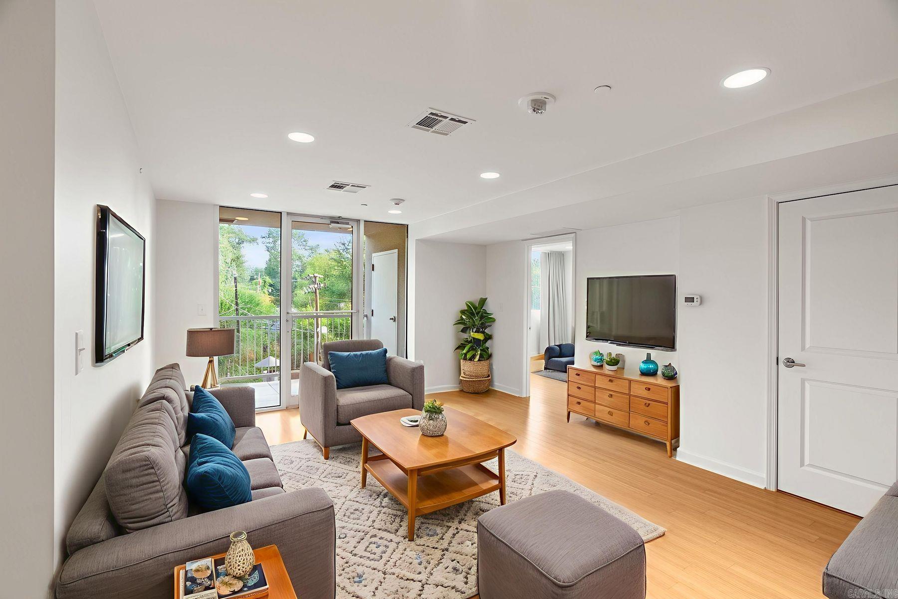 3700 Cantrell Rd #308