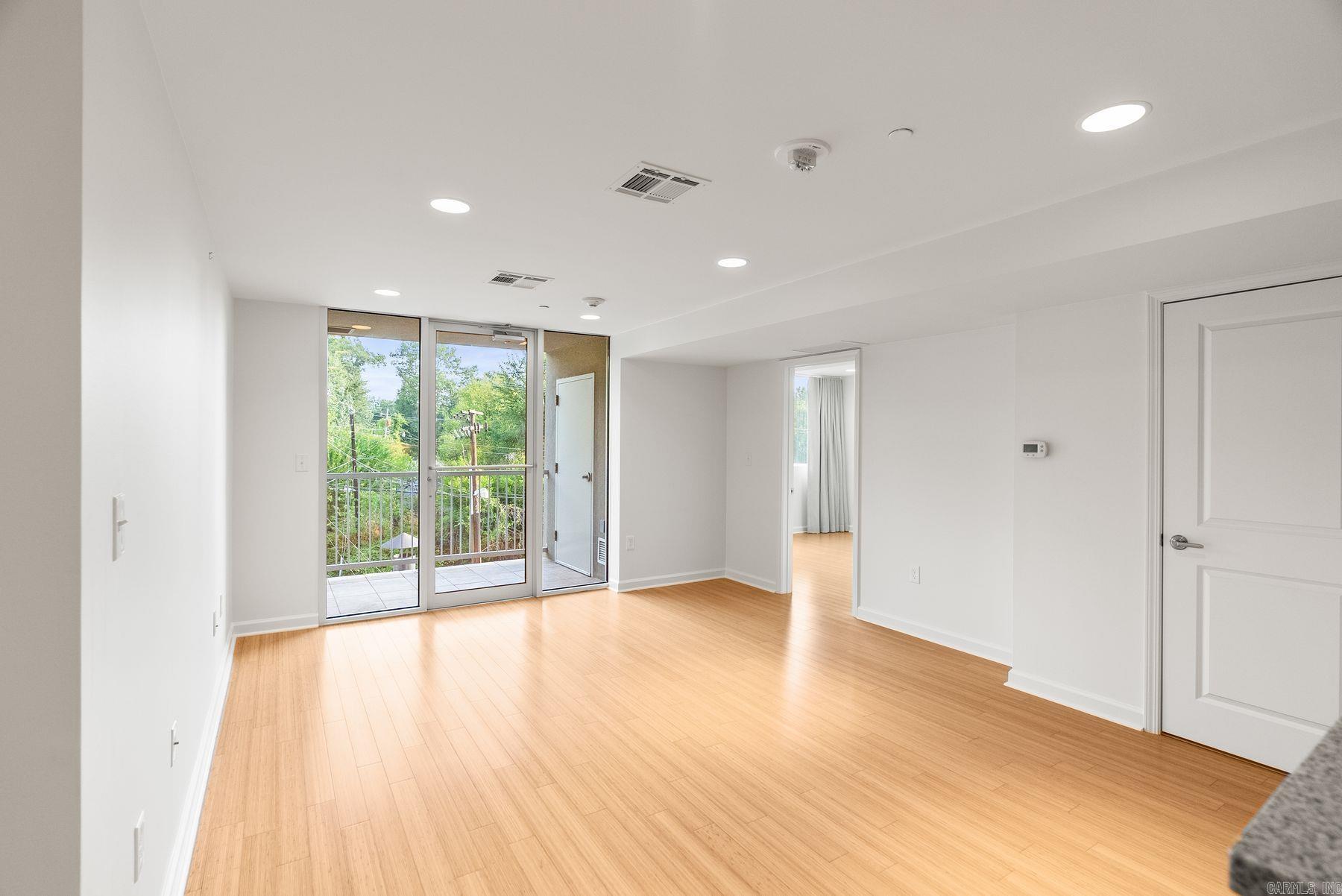 3700 Cantrell Rd #308