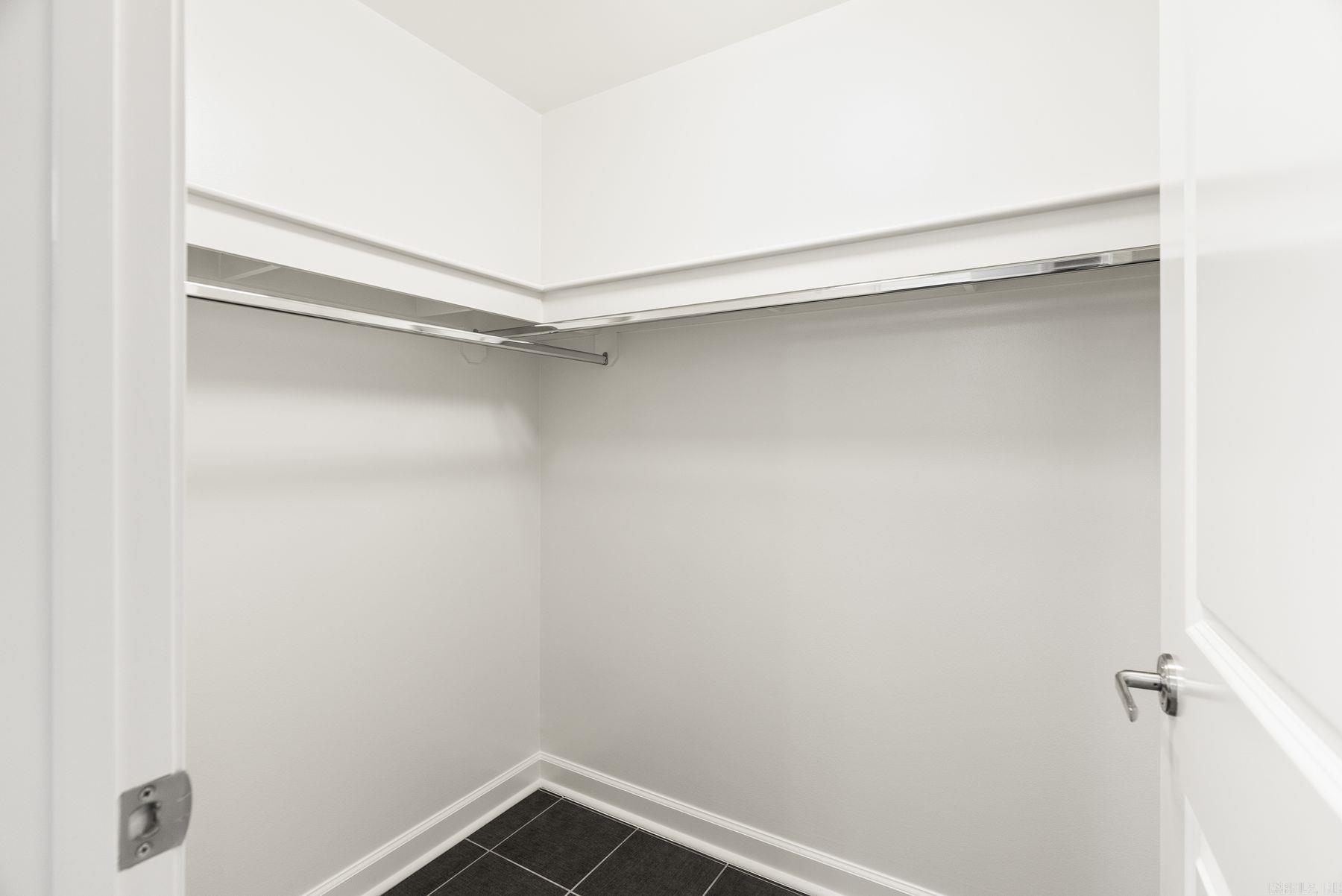 3700 Cantrell Rd #308