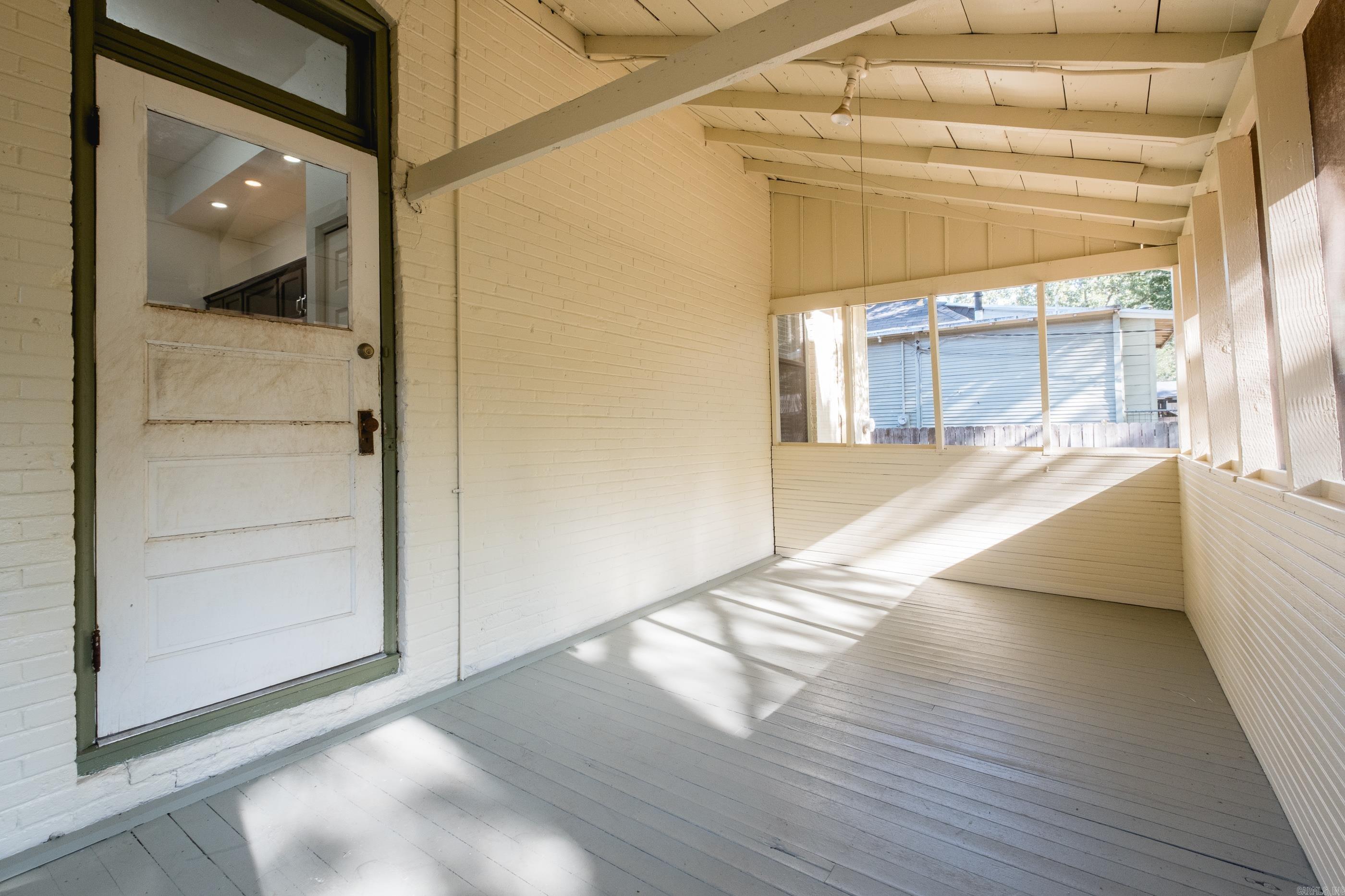305 Booker Street