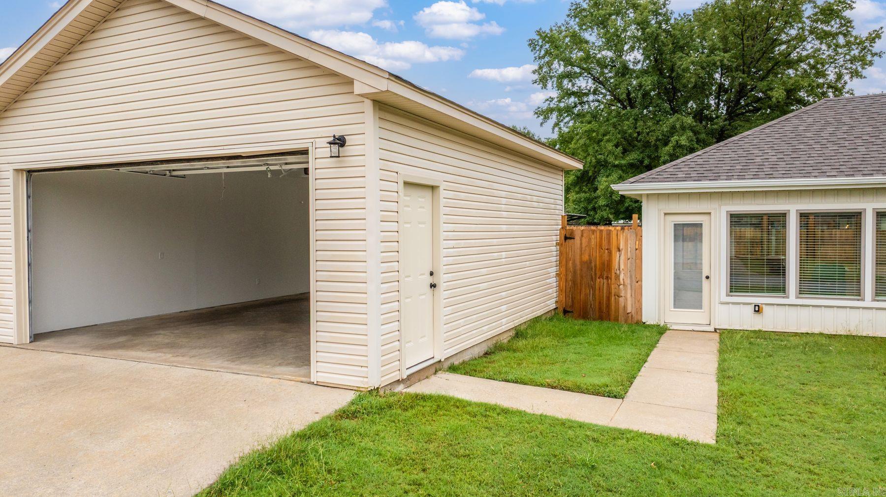 1312 High Meadow