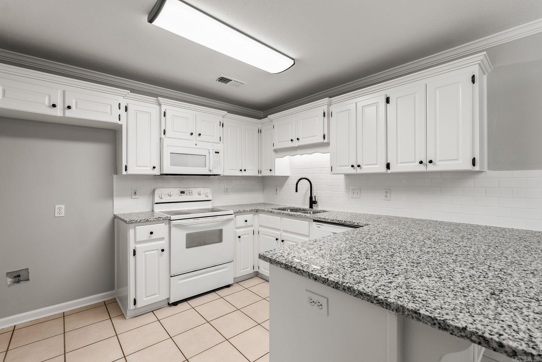 1312 High Meadow