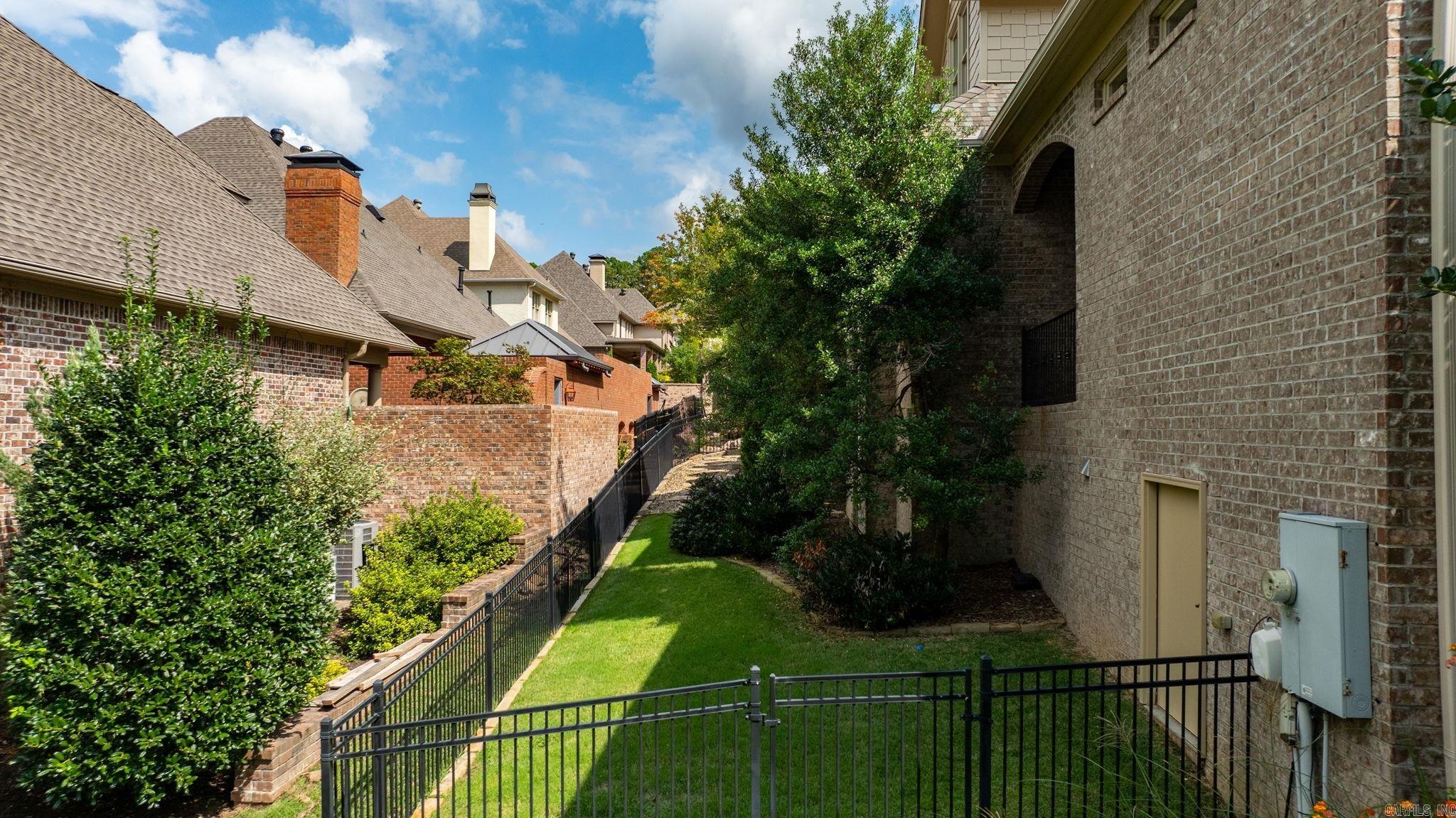 200 Viticole Lane