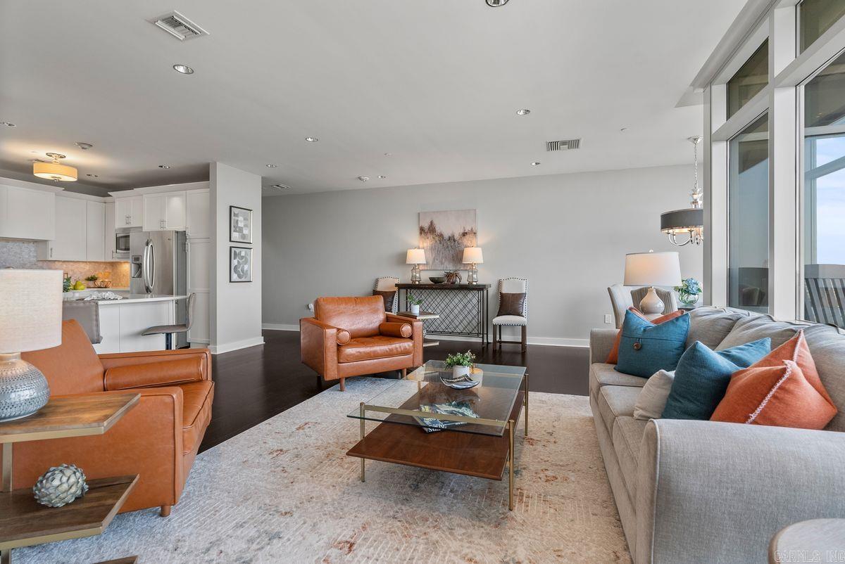 5 Statehouse Plaza 7B