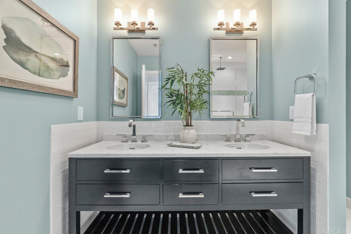 5 Statehouse Plaza 7B