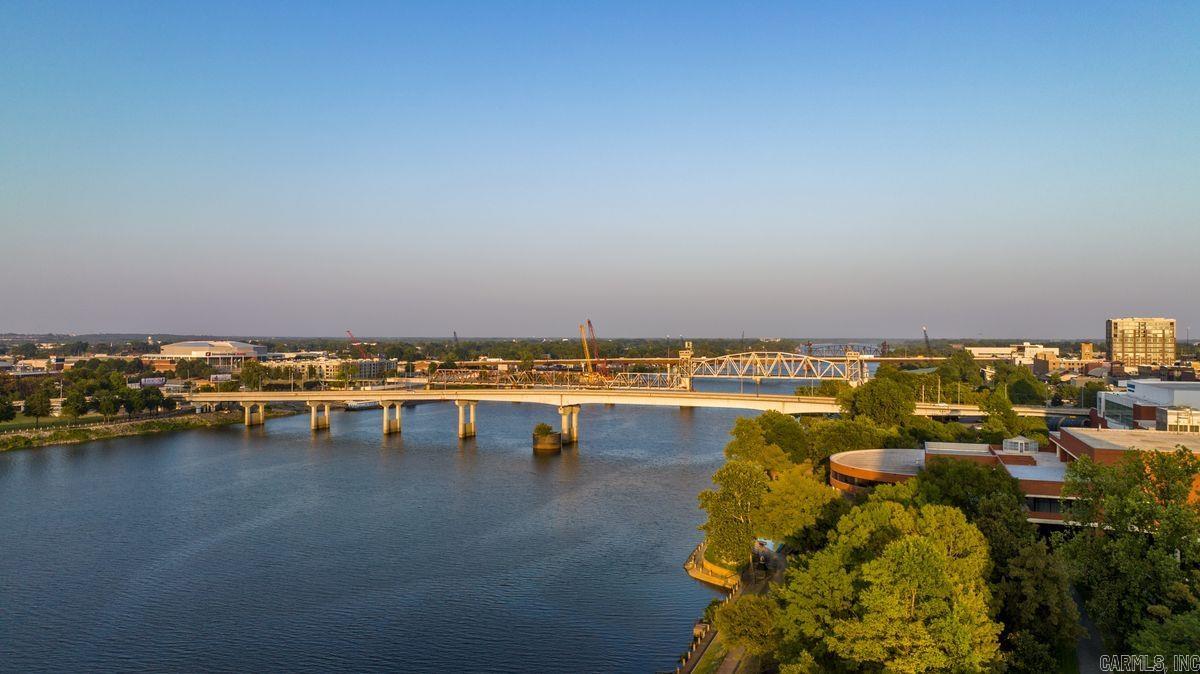 5 Statehouse Plaza 7B