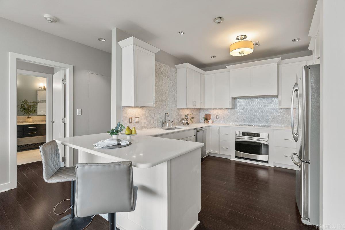 5 Statehouse Plaza 7B