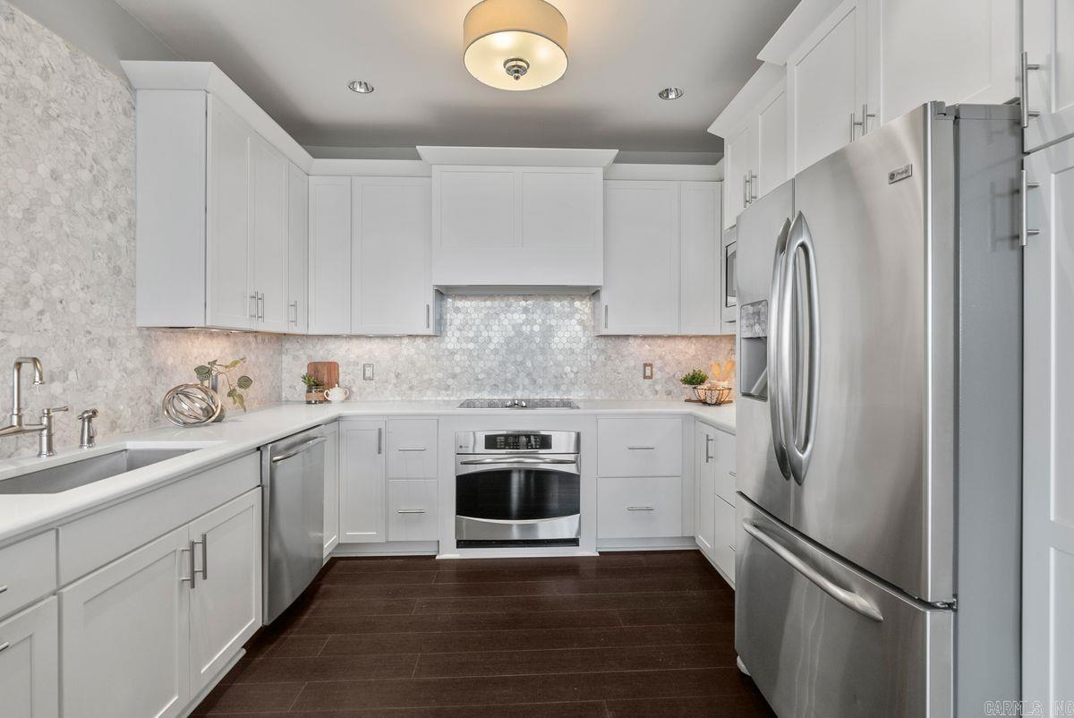 5 Statehouse Plaza 7B