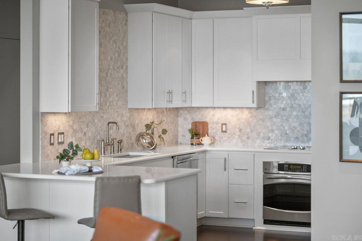 5 Statehouse Plaza 7B