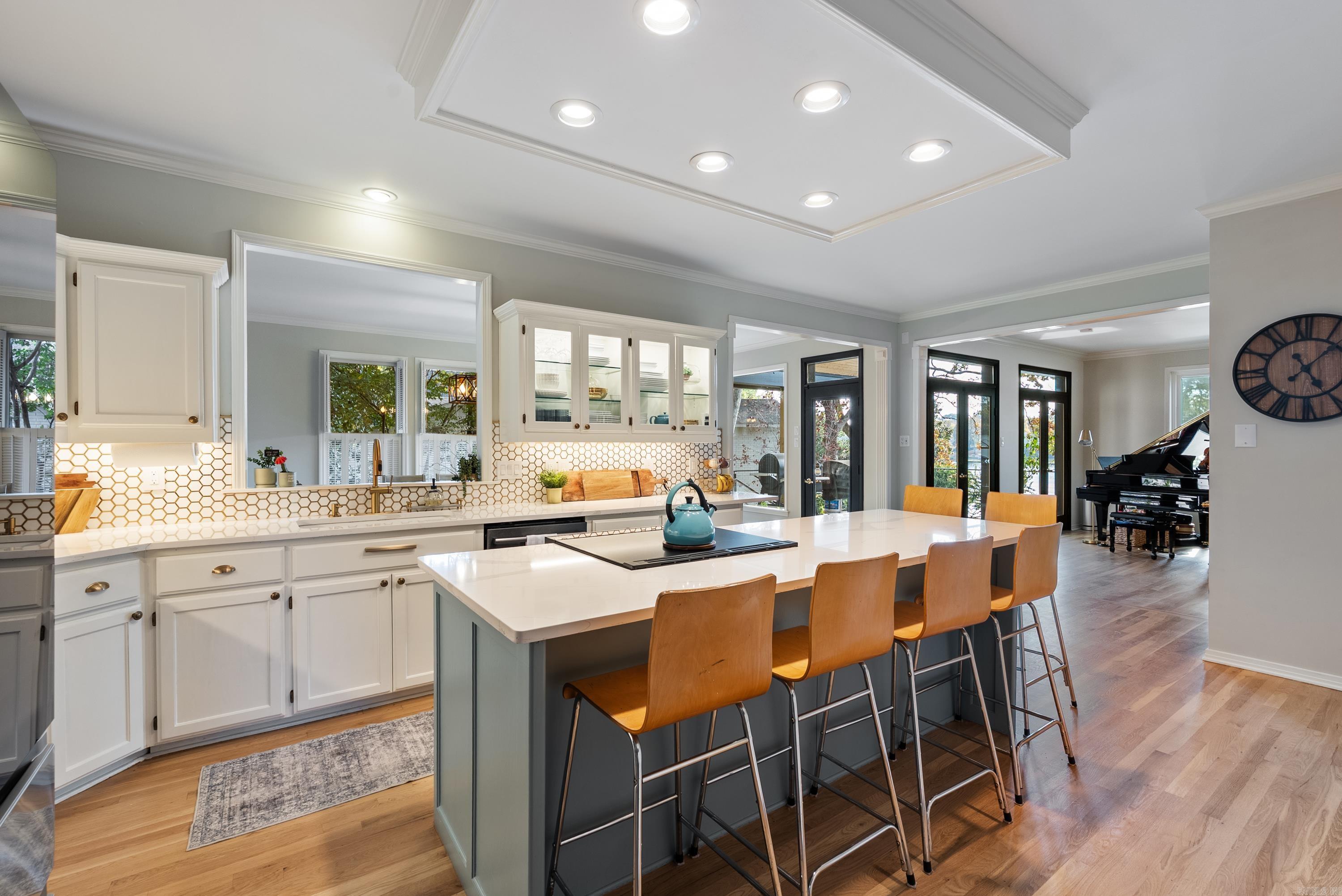 31 E Lake Drive
