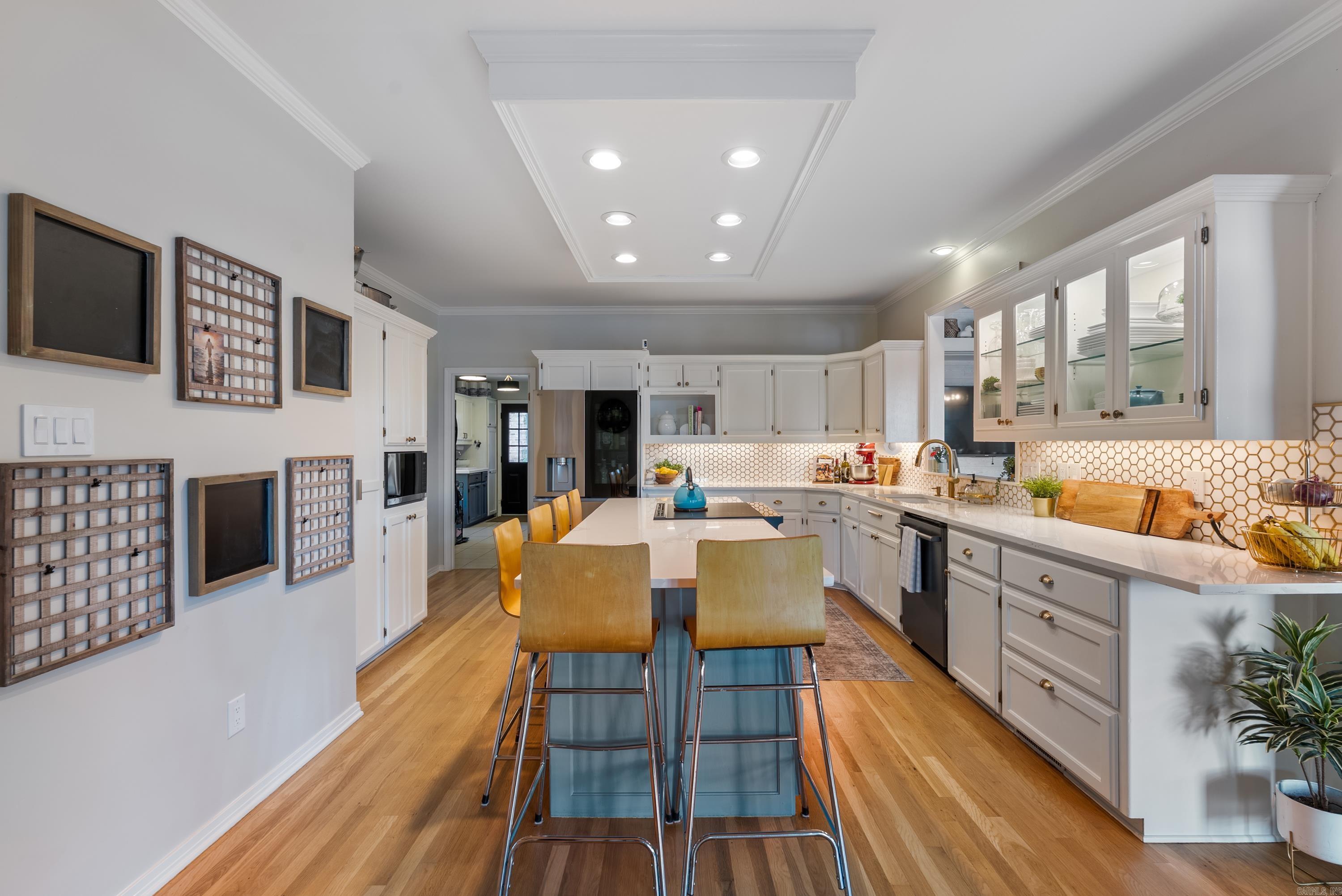 31 E Lake Drive