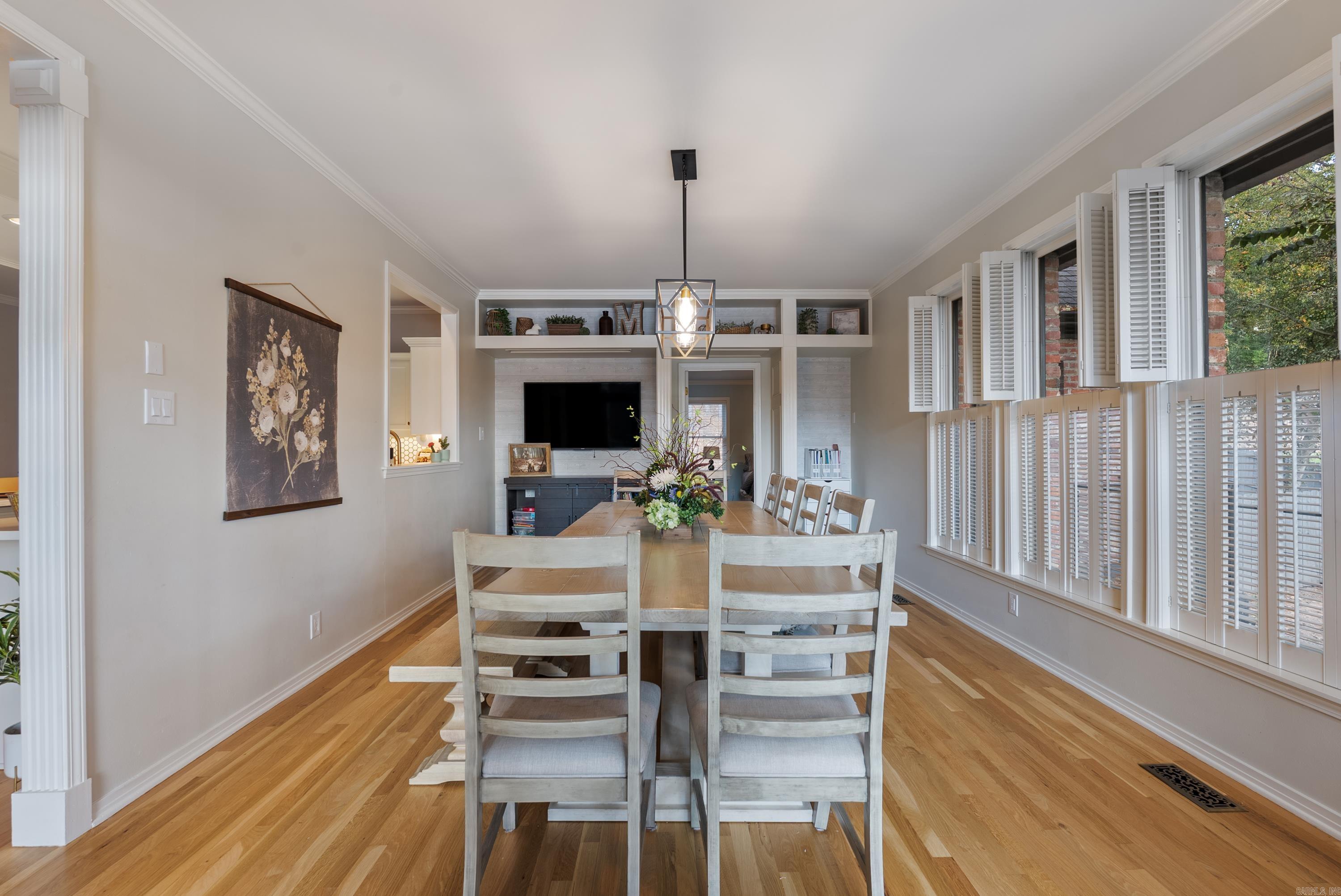 31 E Lake Drive