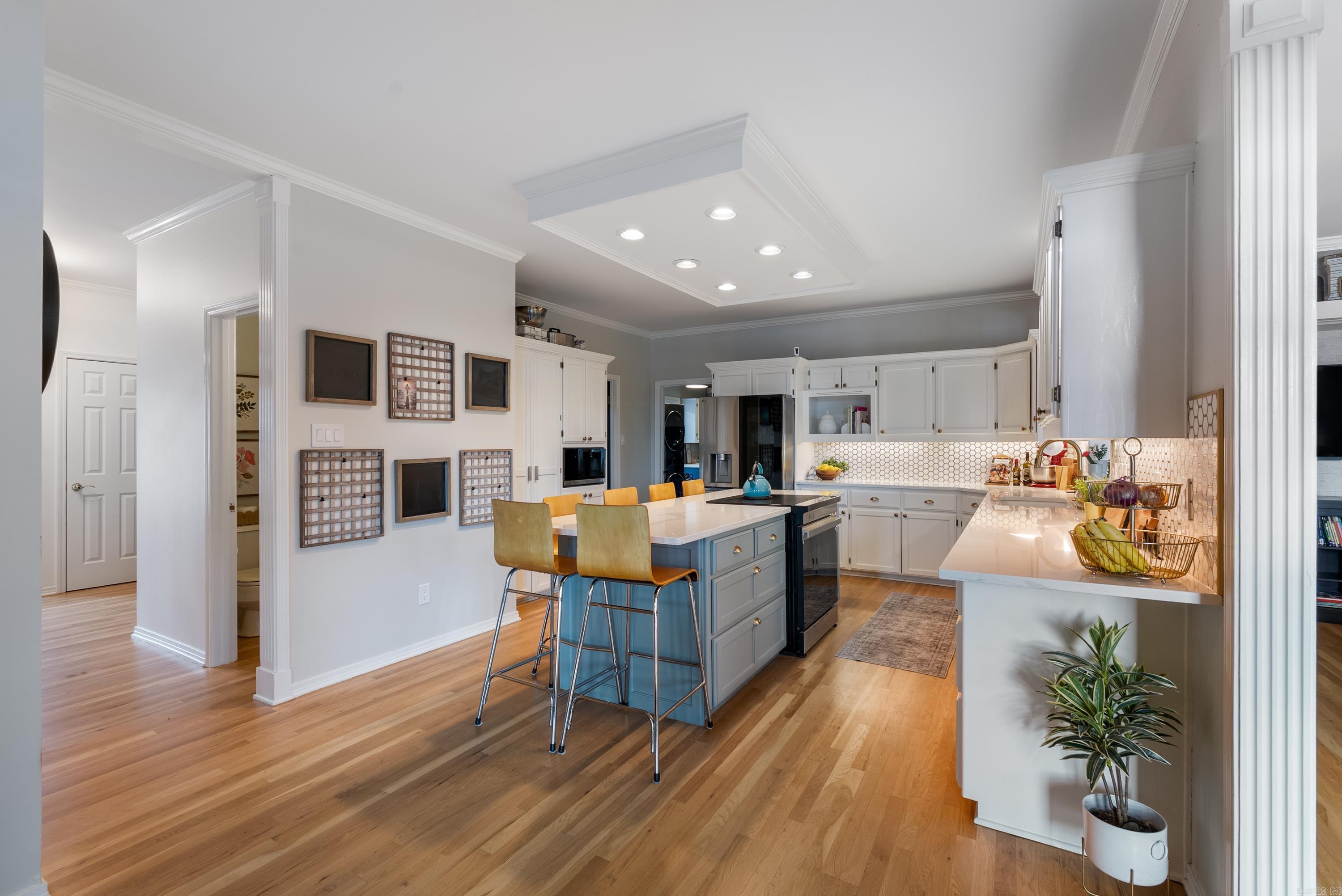 31 E Lake Drive
