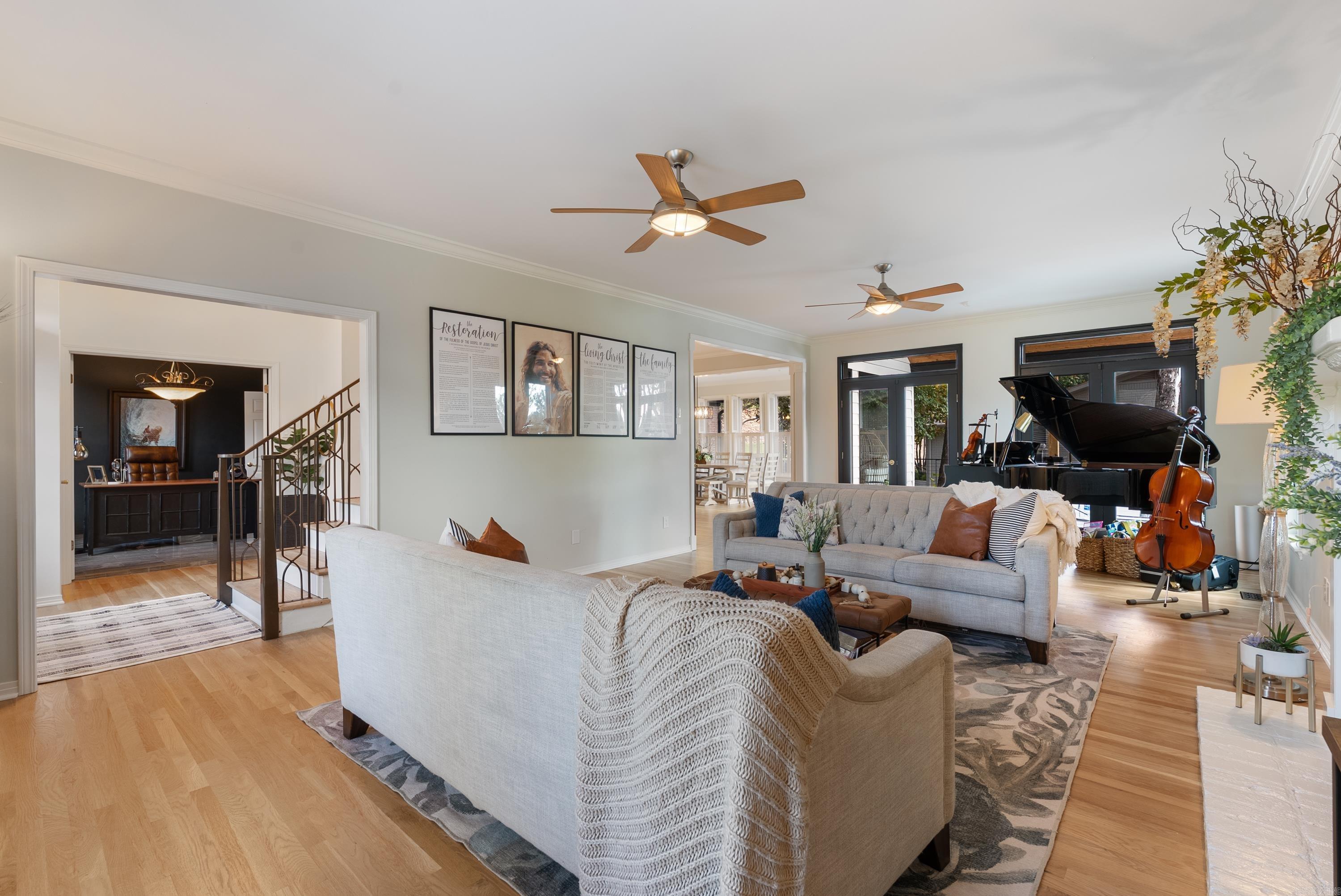 31 E Lake Drive