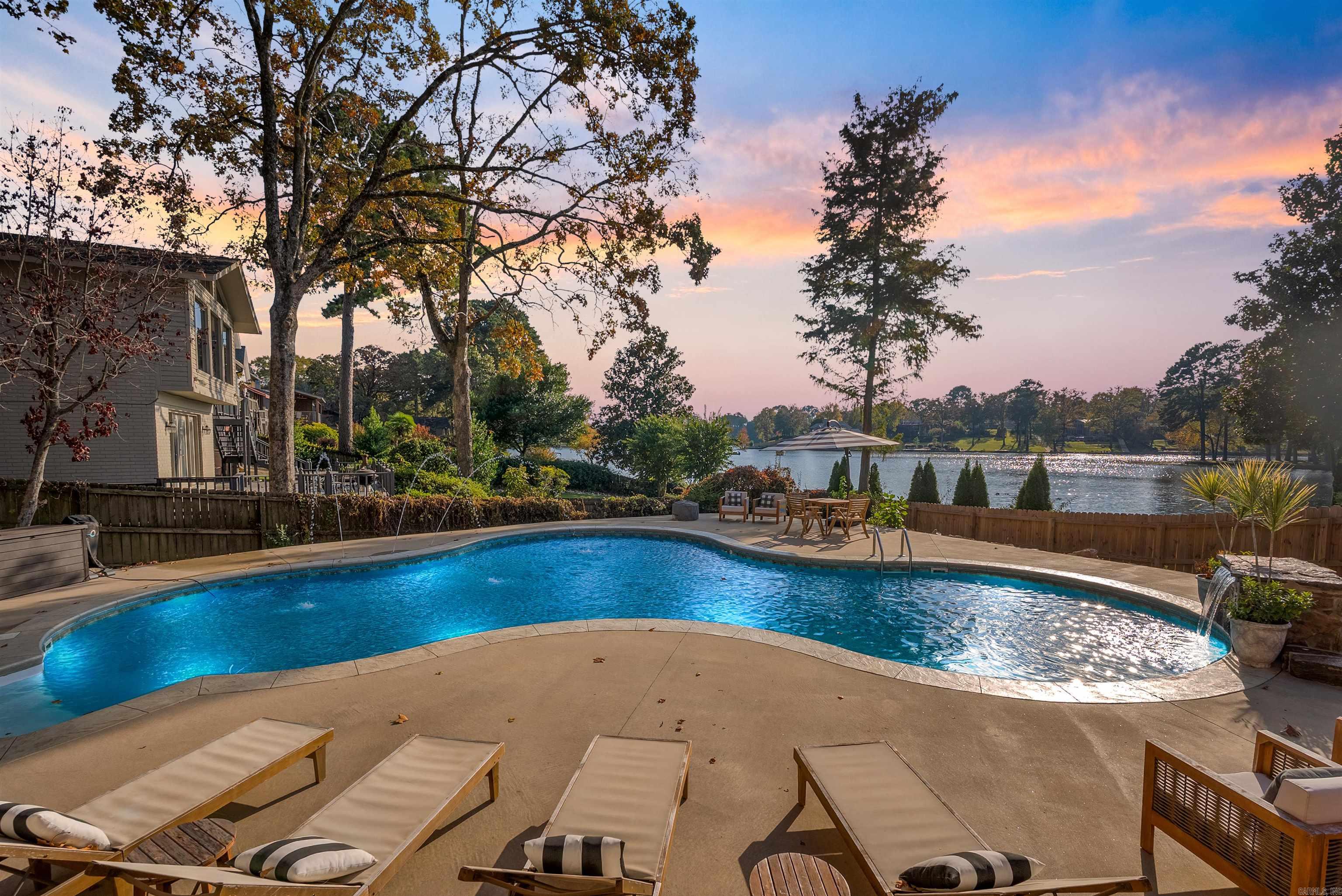 31 E Lake Drive