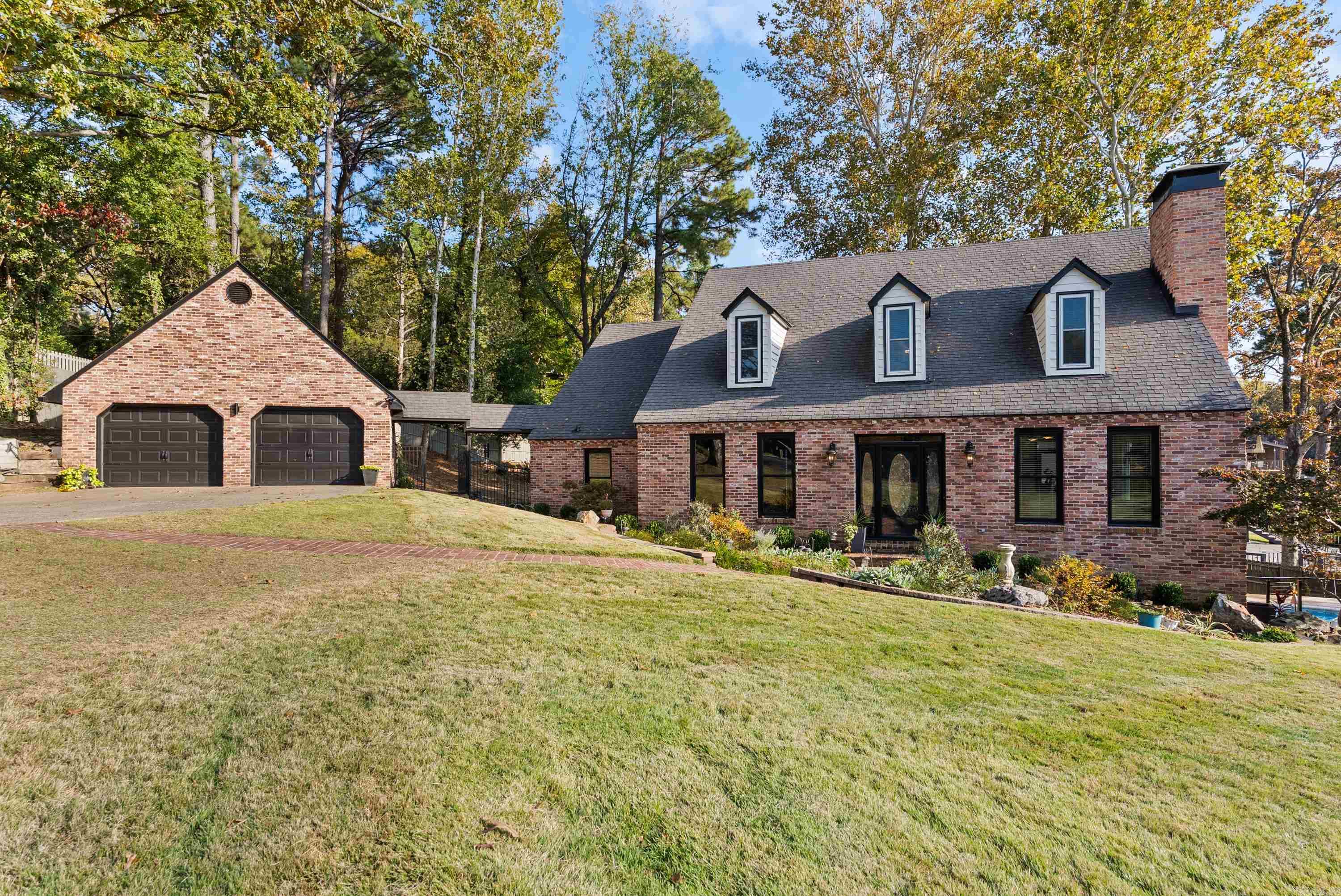 31 E Lake Drive