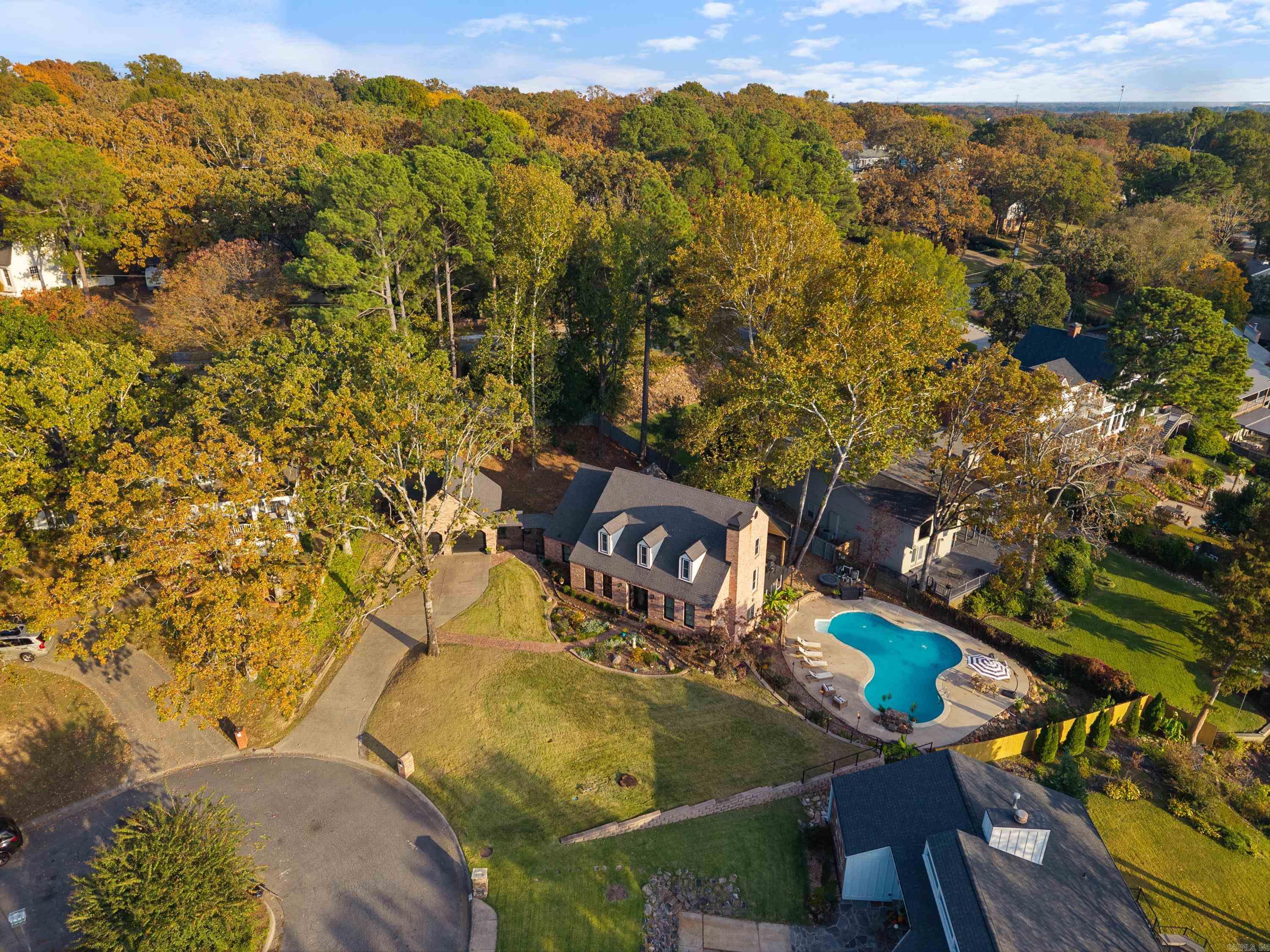 31 E Lake Drive