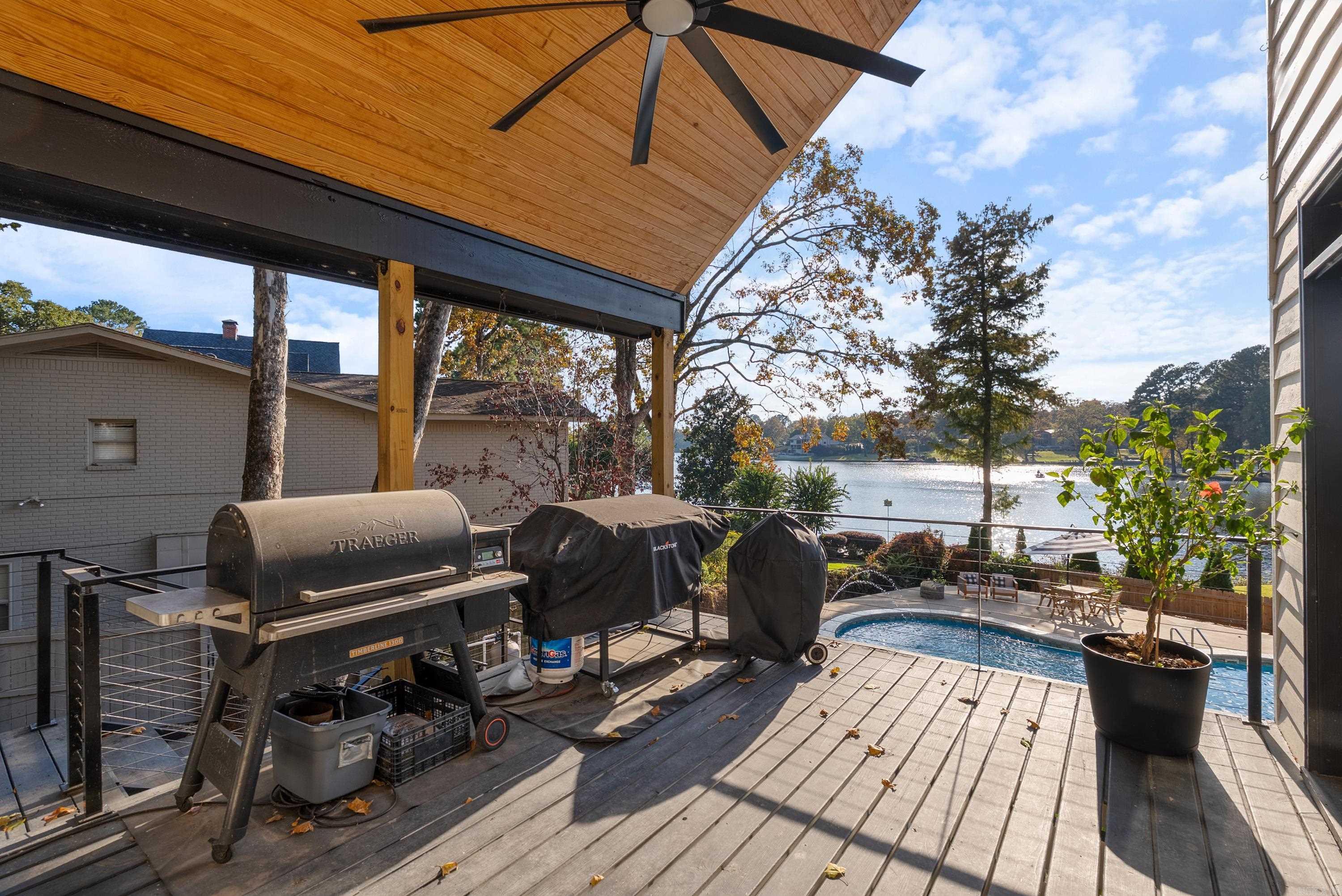 31 E Lake Drive