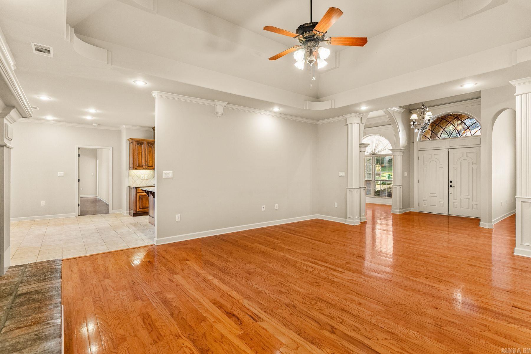 8824 Ridgeview Cove