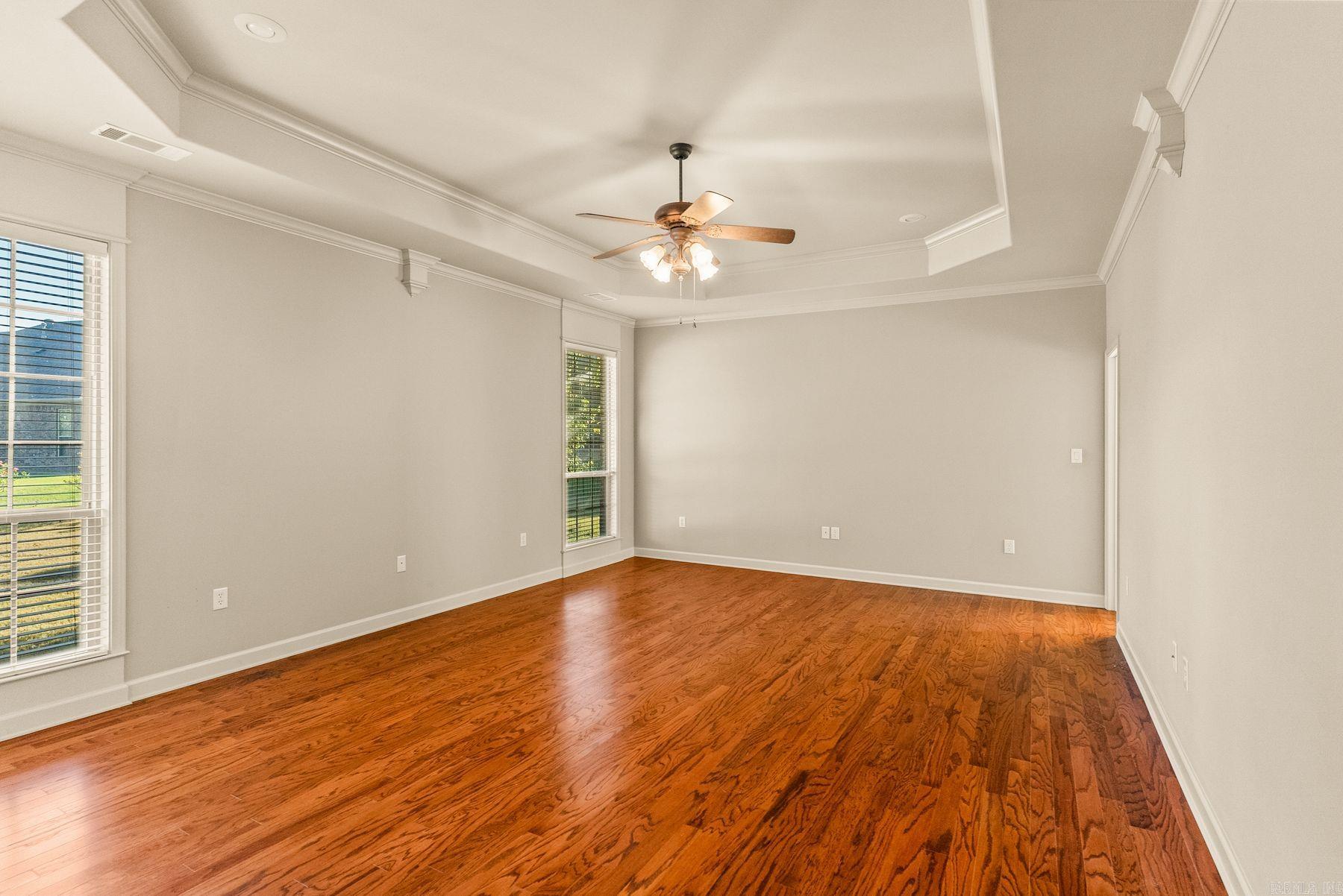8824 Ridgeview Cove