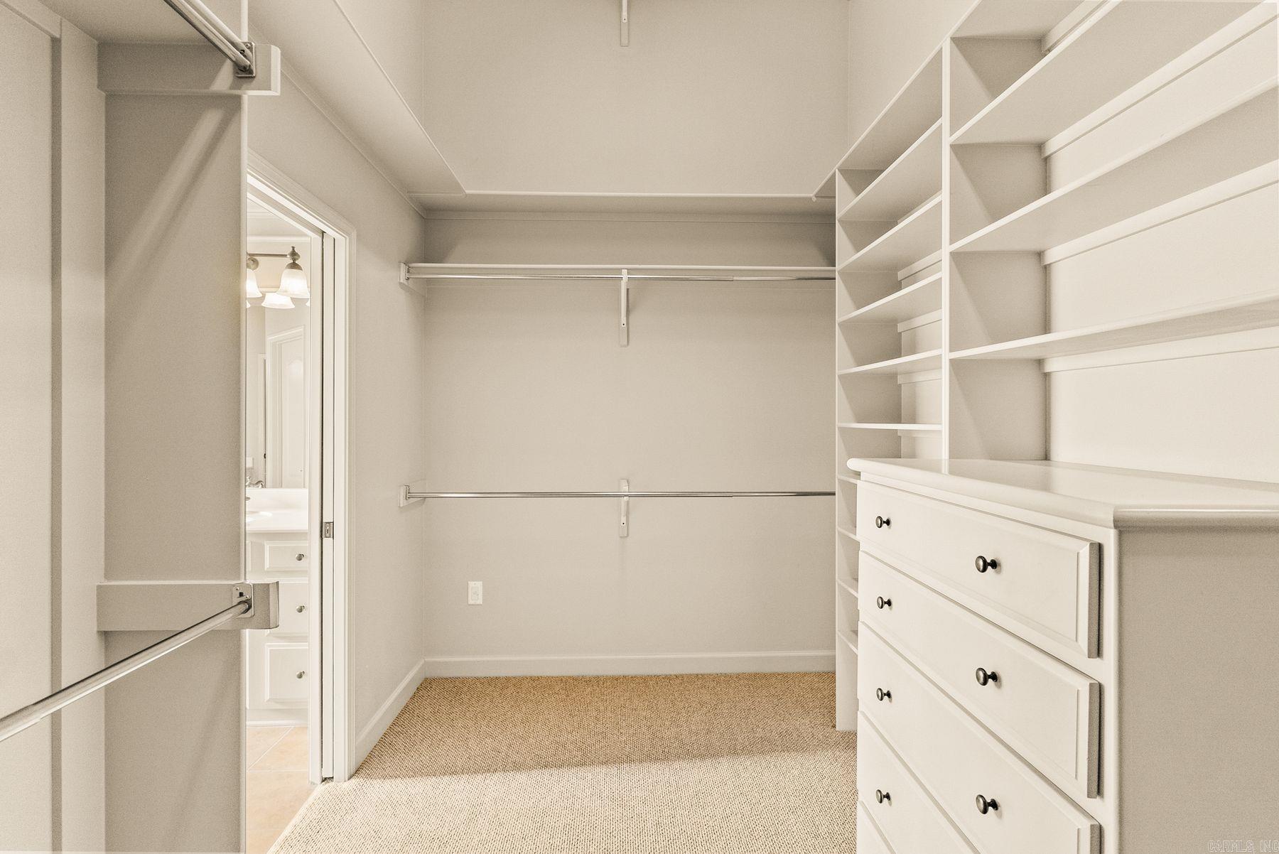 8824 Ridgeview Cove