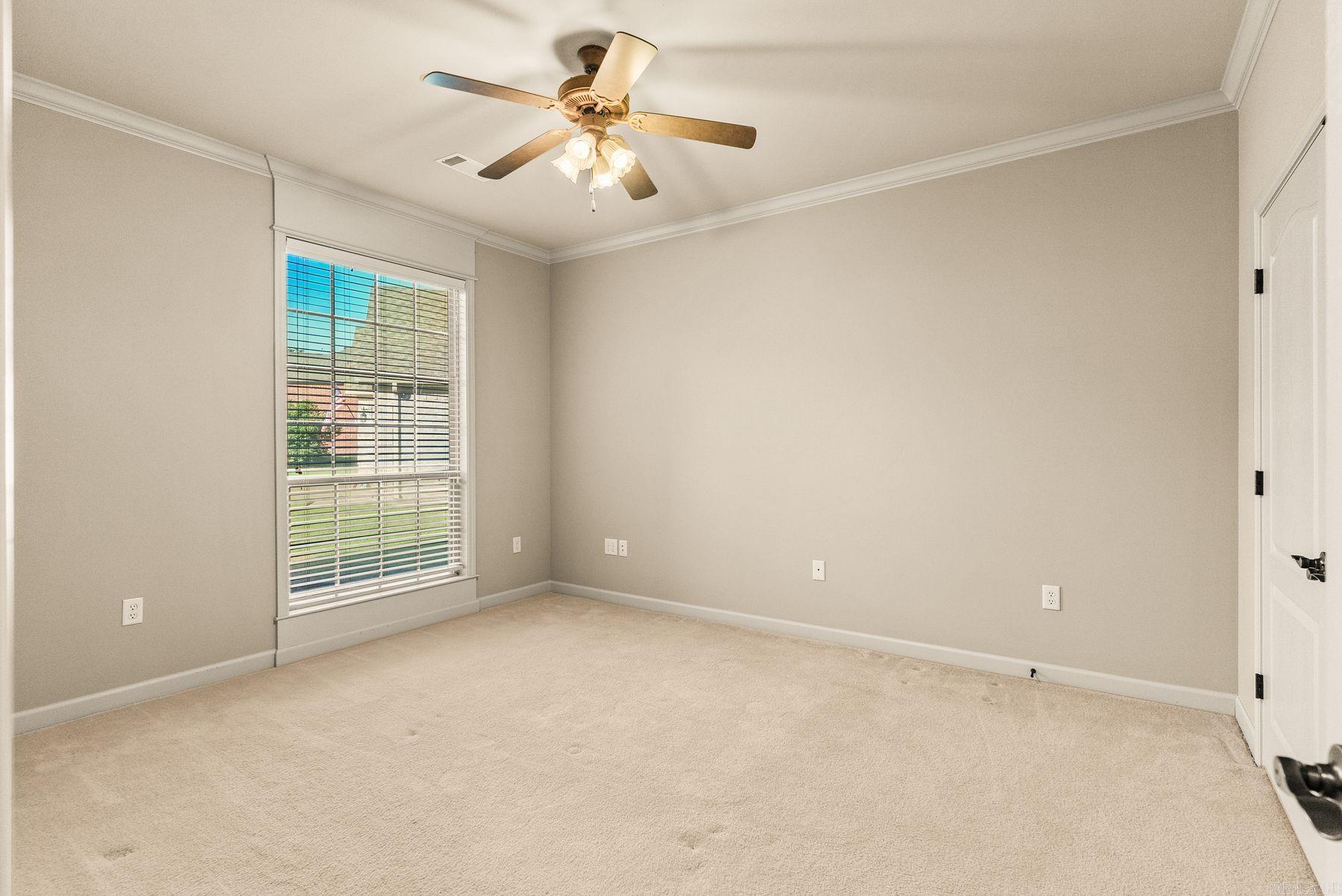 8824 Ridgeview Cove
