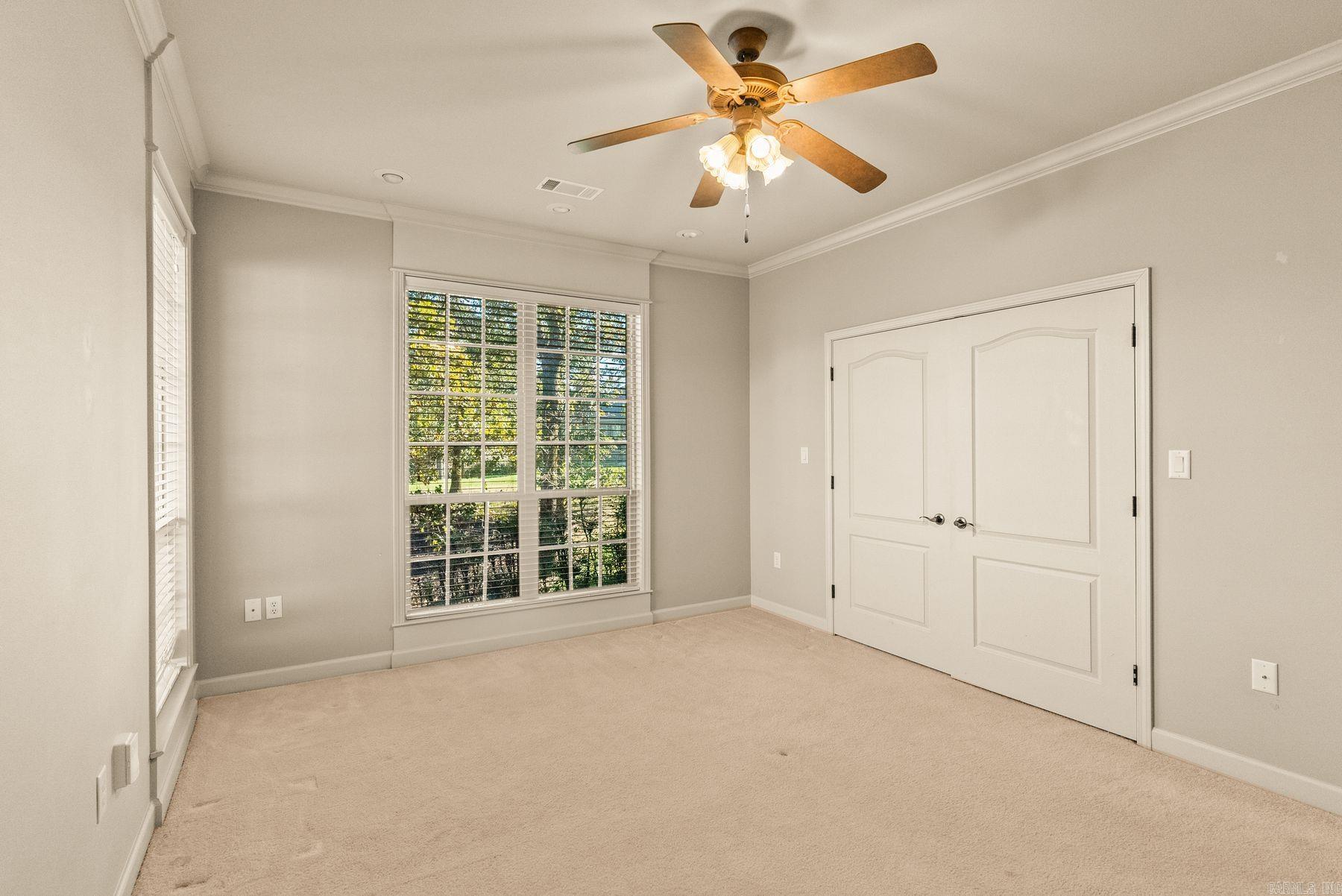 8824 Ridgeview Cove