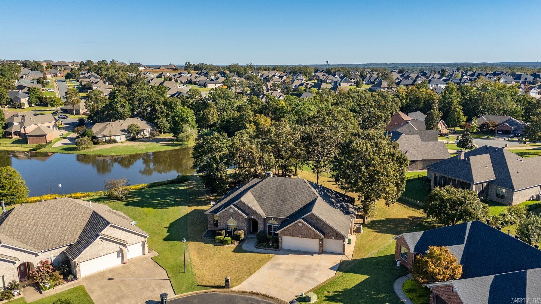 8824 Ridgeview Cove