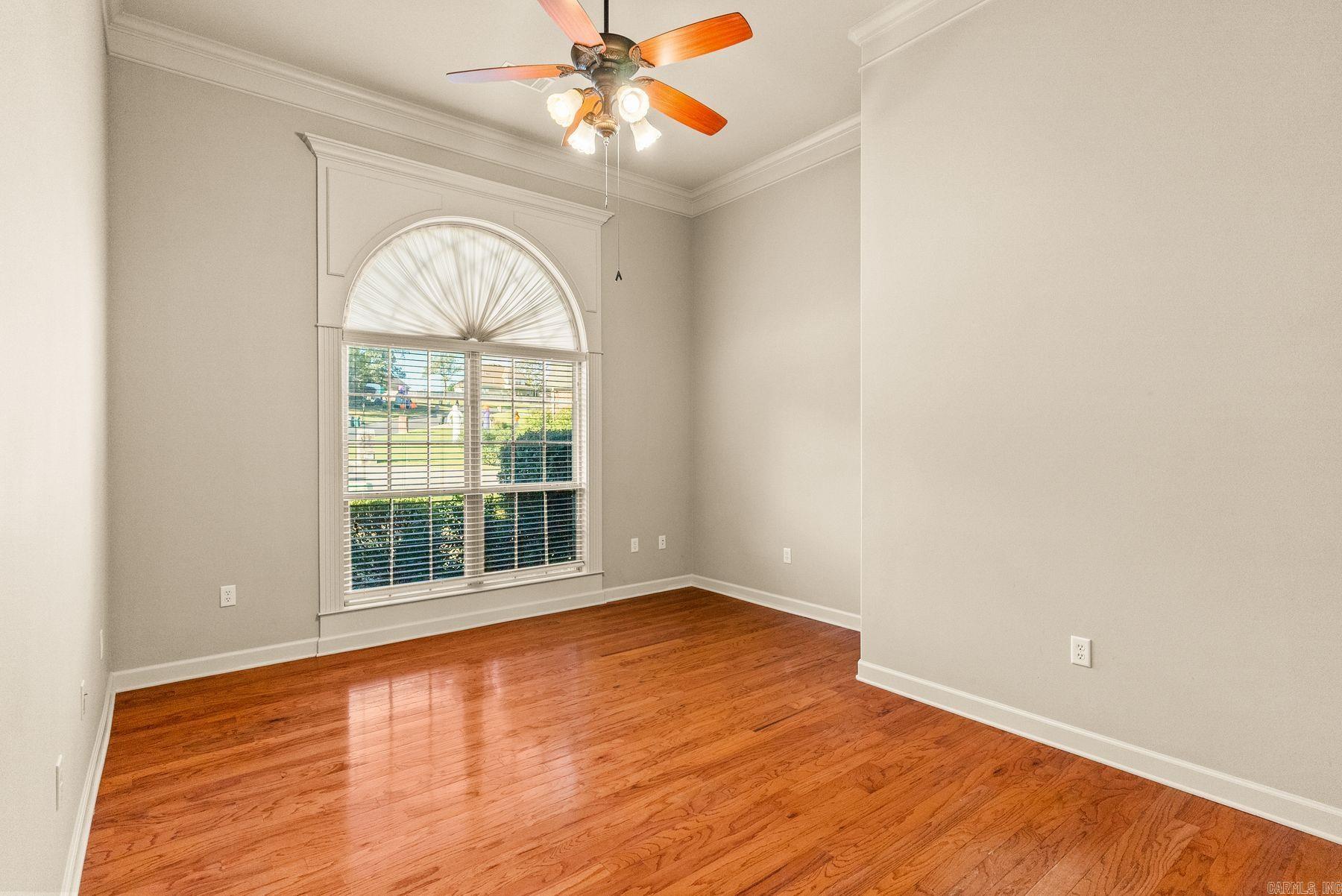 8824 Ridgeview Cove