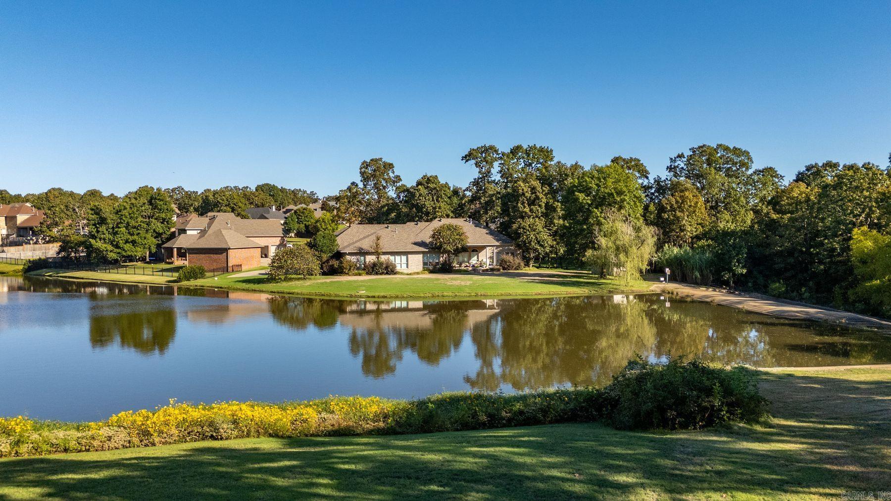 8824 Ridgeview Cove