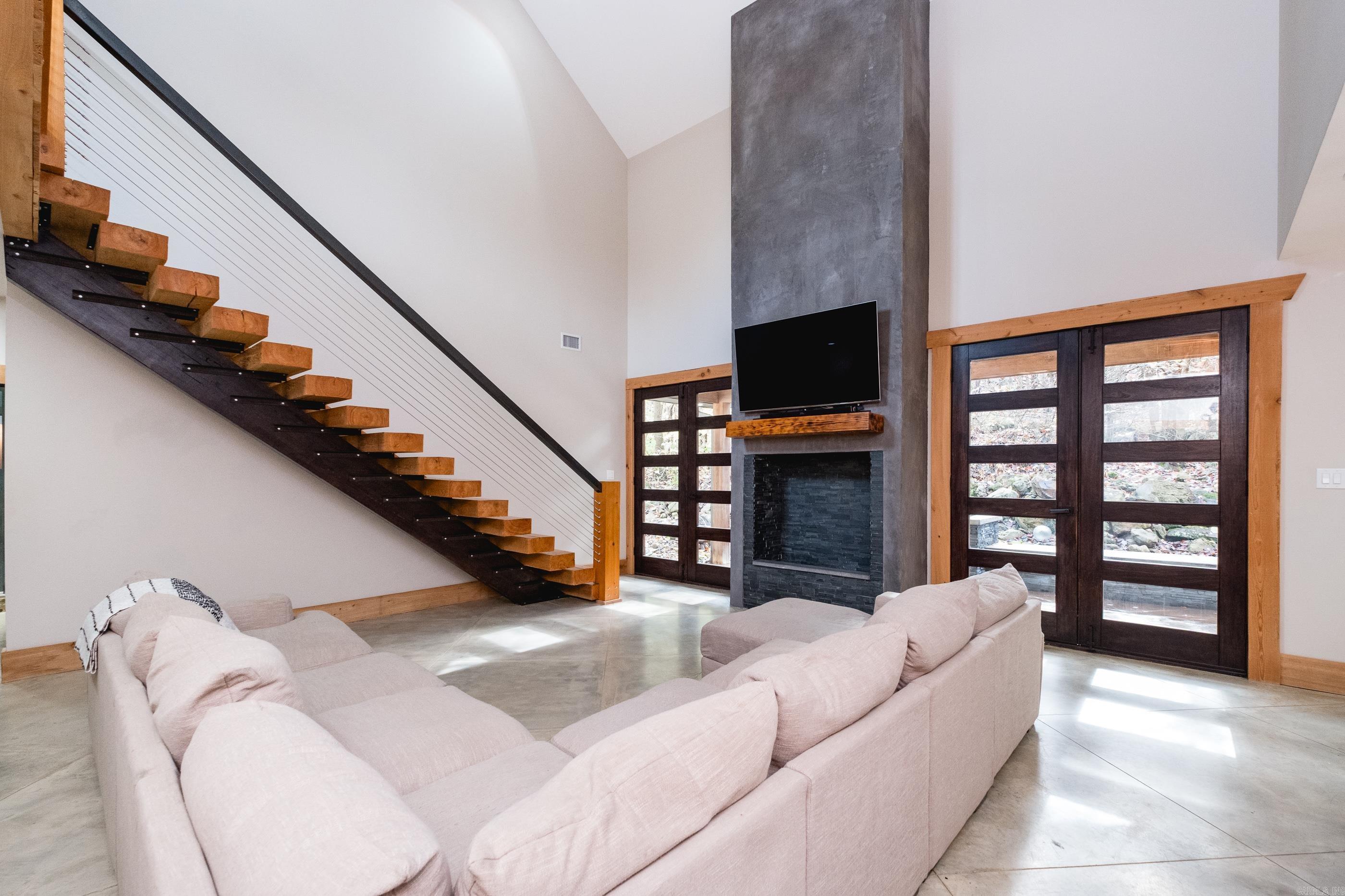 15 Chenay Drive
