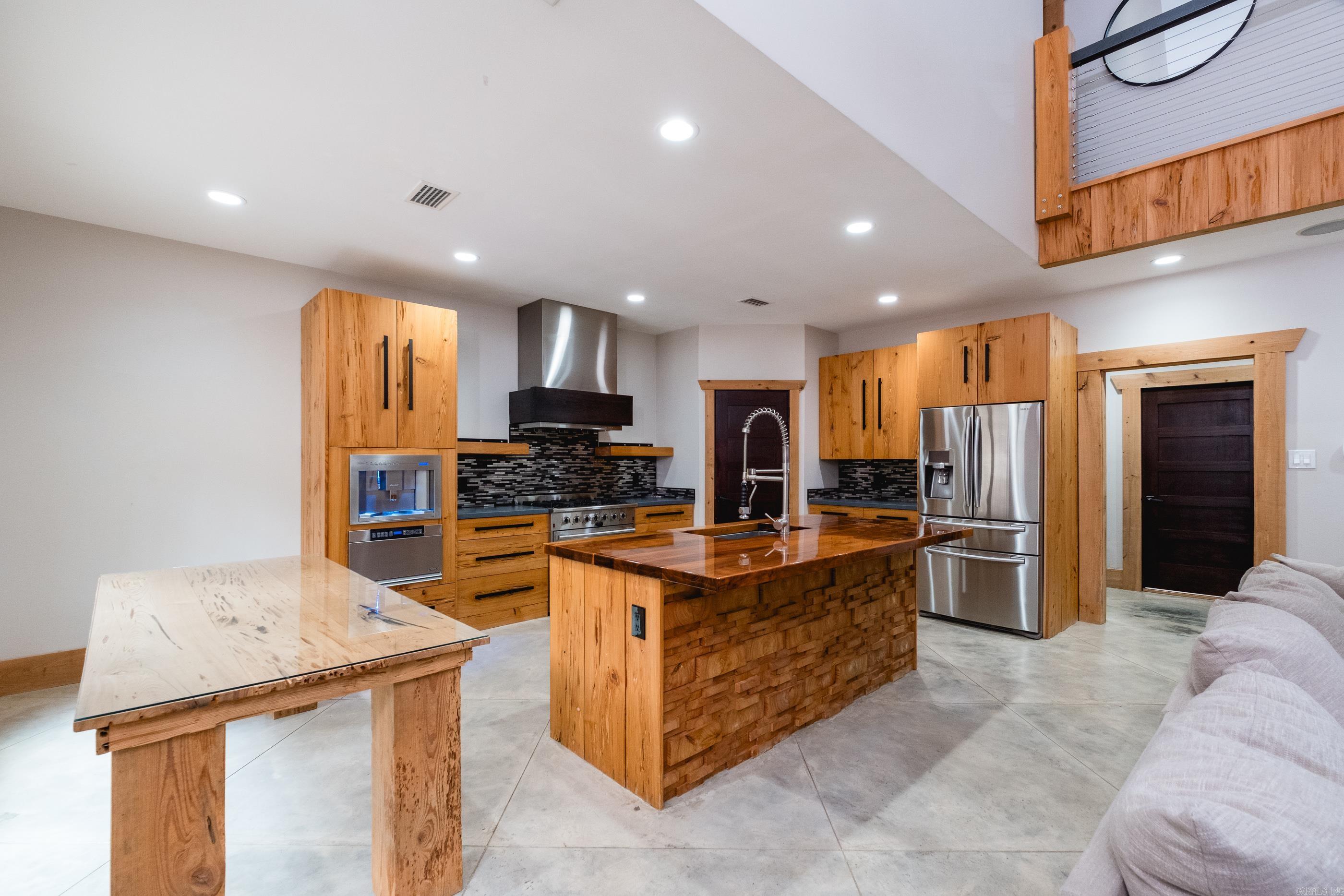 15 Chenay Drive