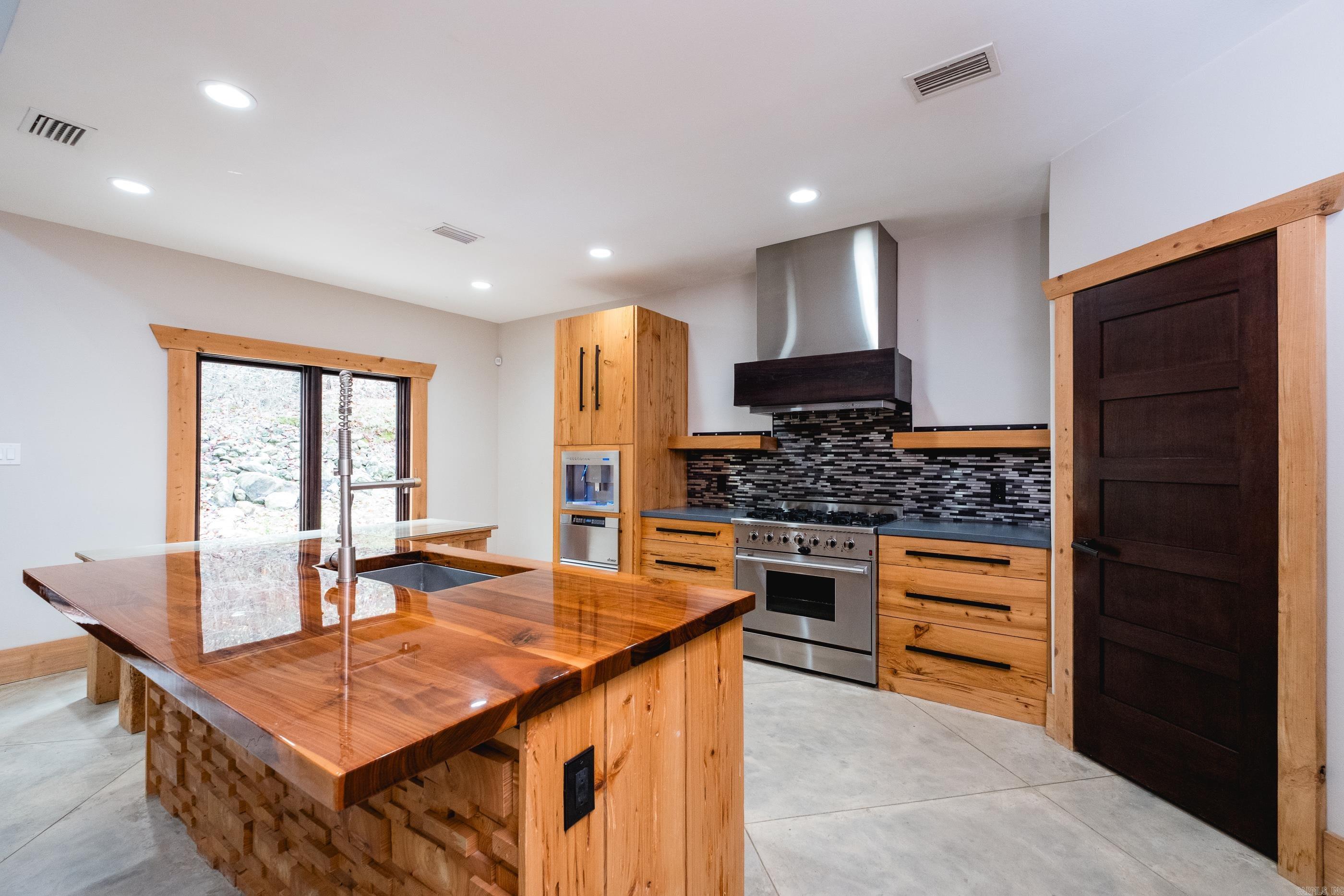 15 Chenay Drive