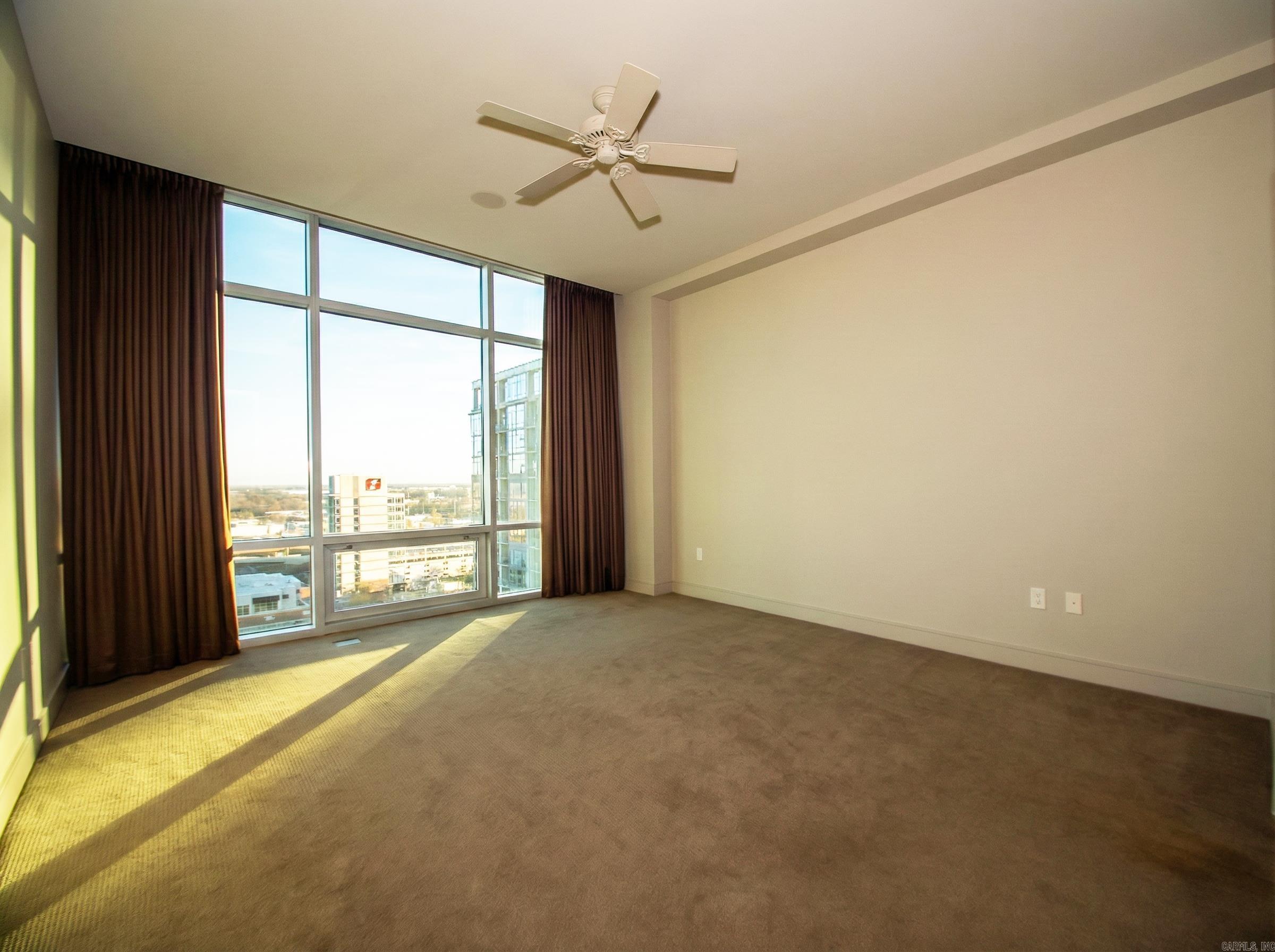300 E Third Unit: 1504