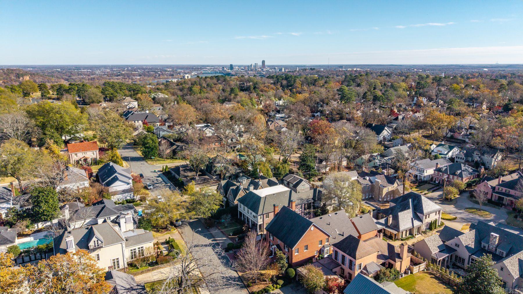 4823 Country Club Boulevard