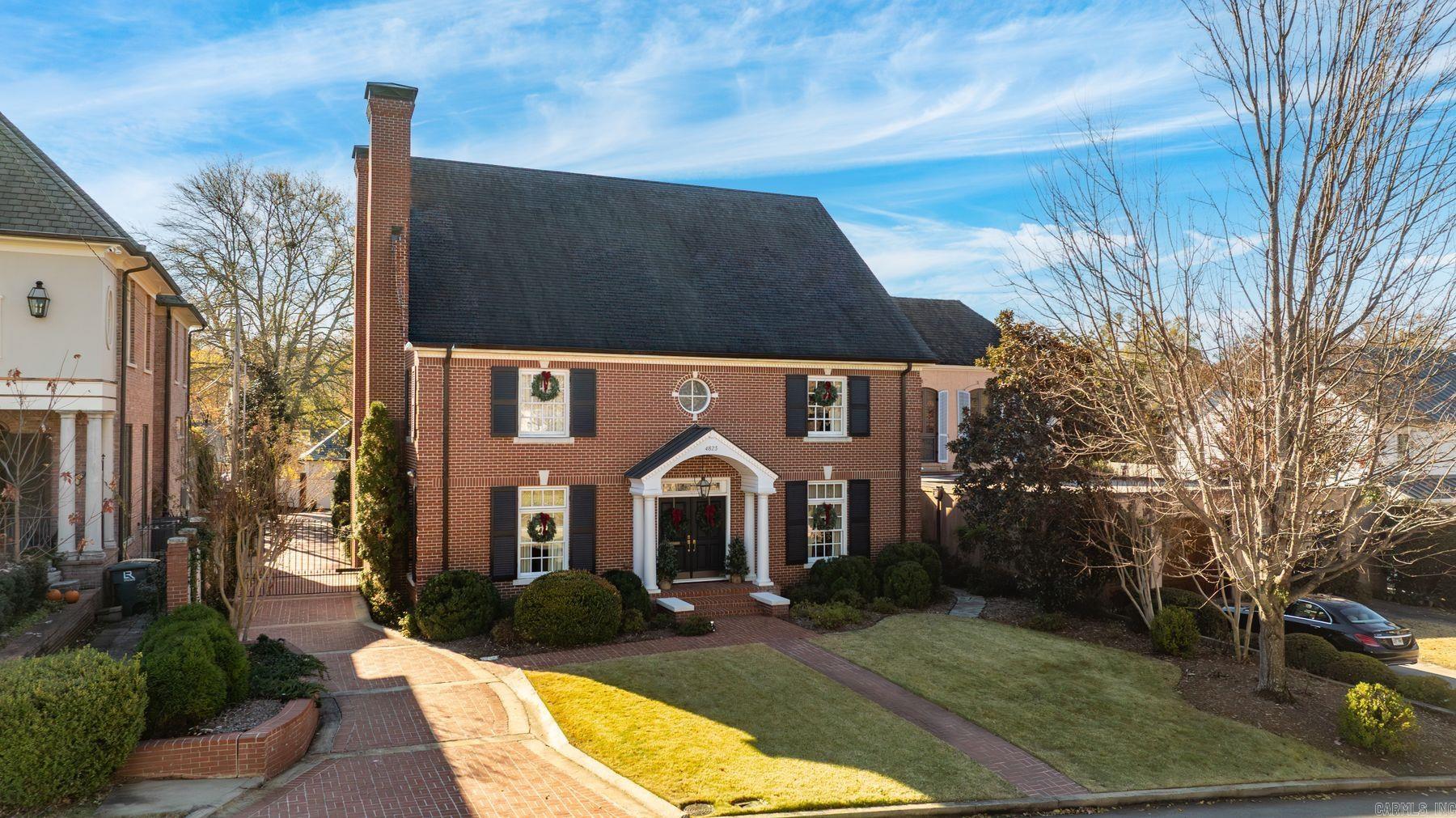 4823 Country Club Boulevard