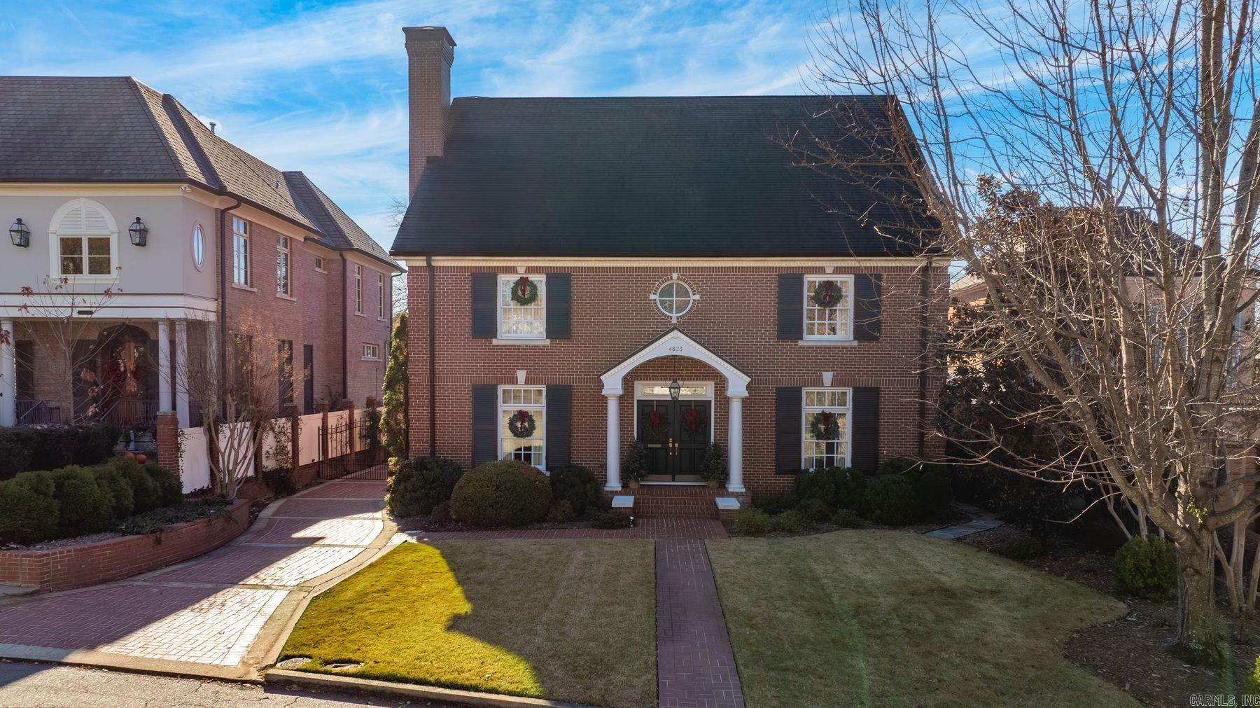 4823 Country Club Boulevard