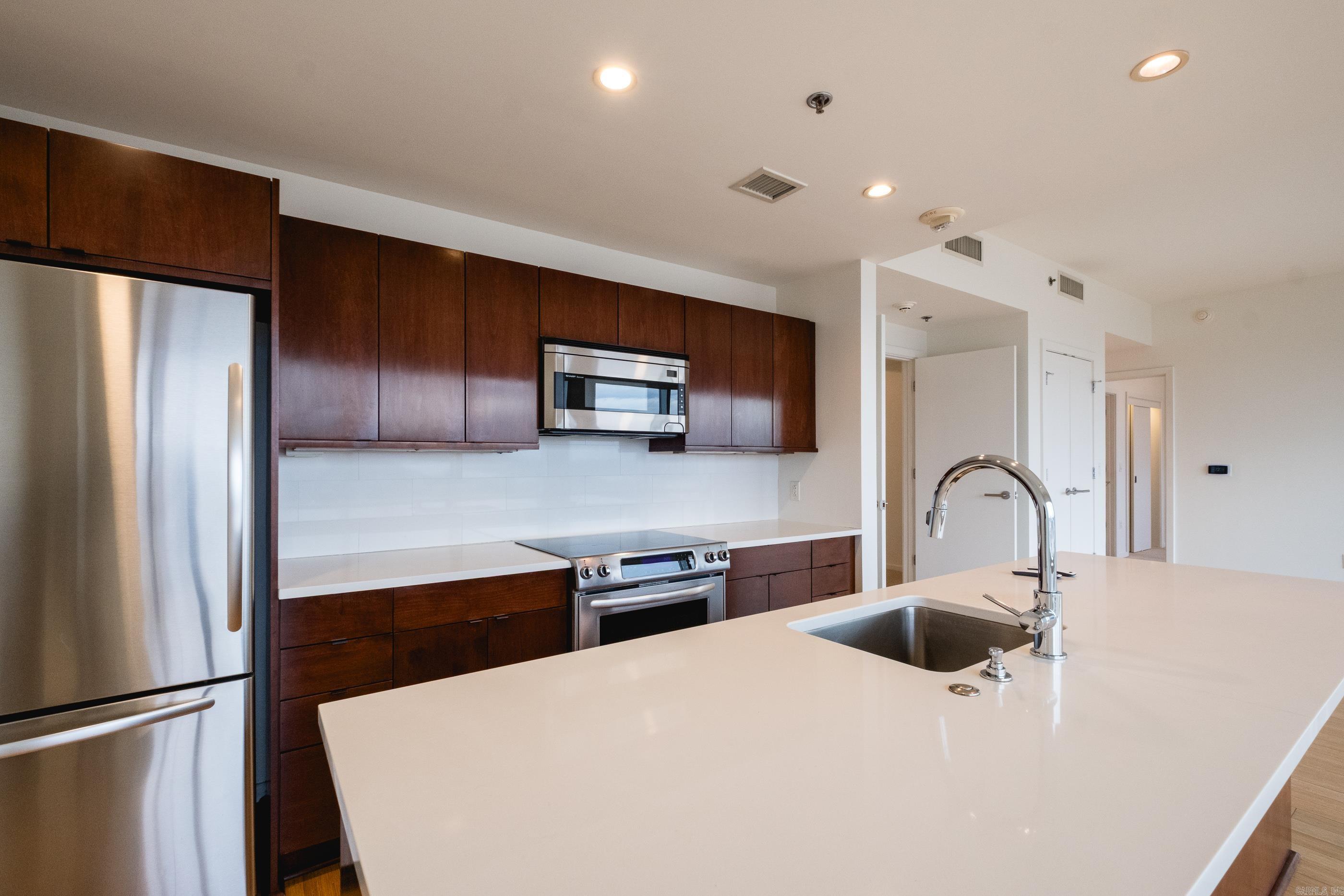 315 Rock Street Unit: 1507