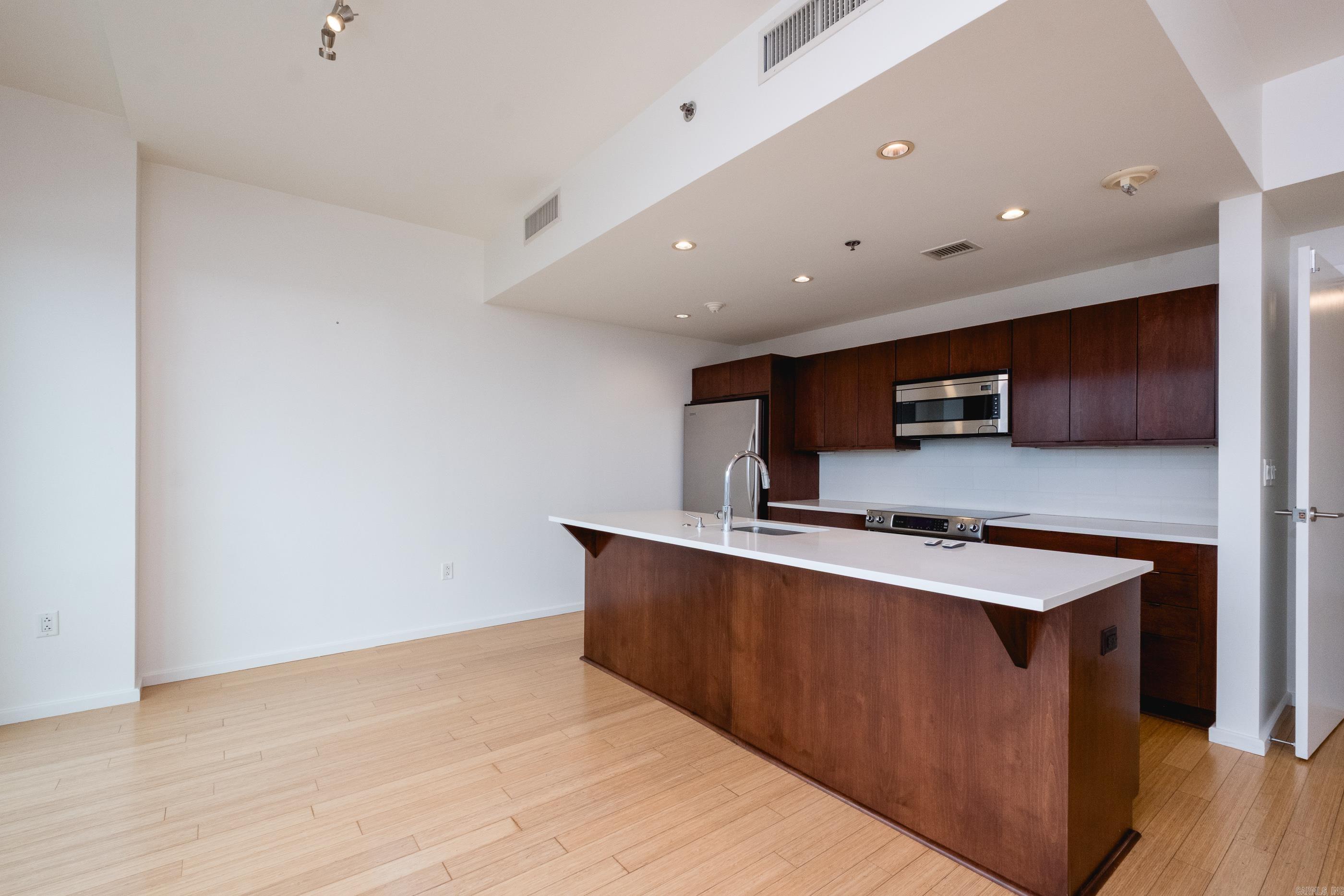 315 Rock Street Unit: 1507