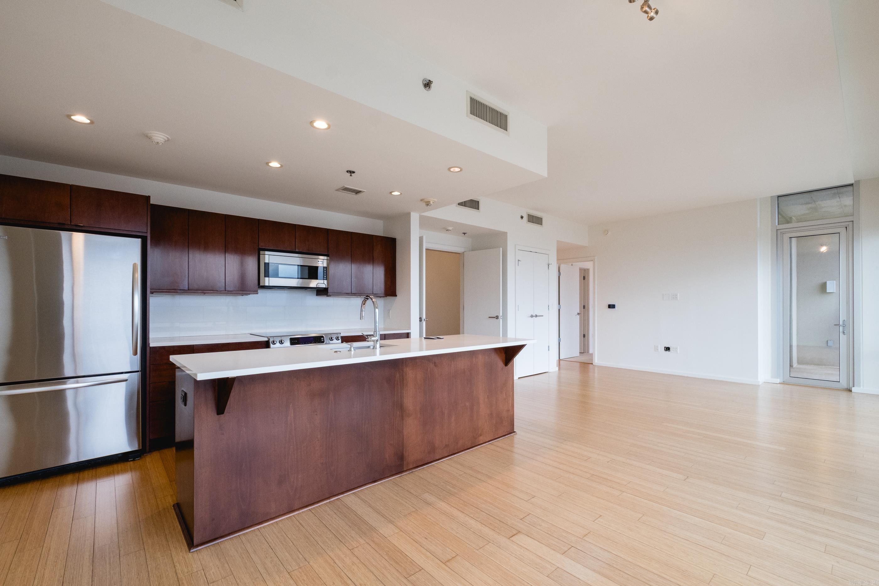 315 Rock Street Unit: 1507