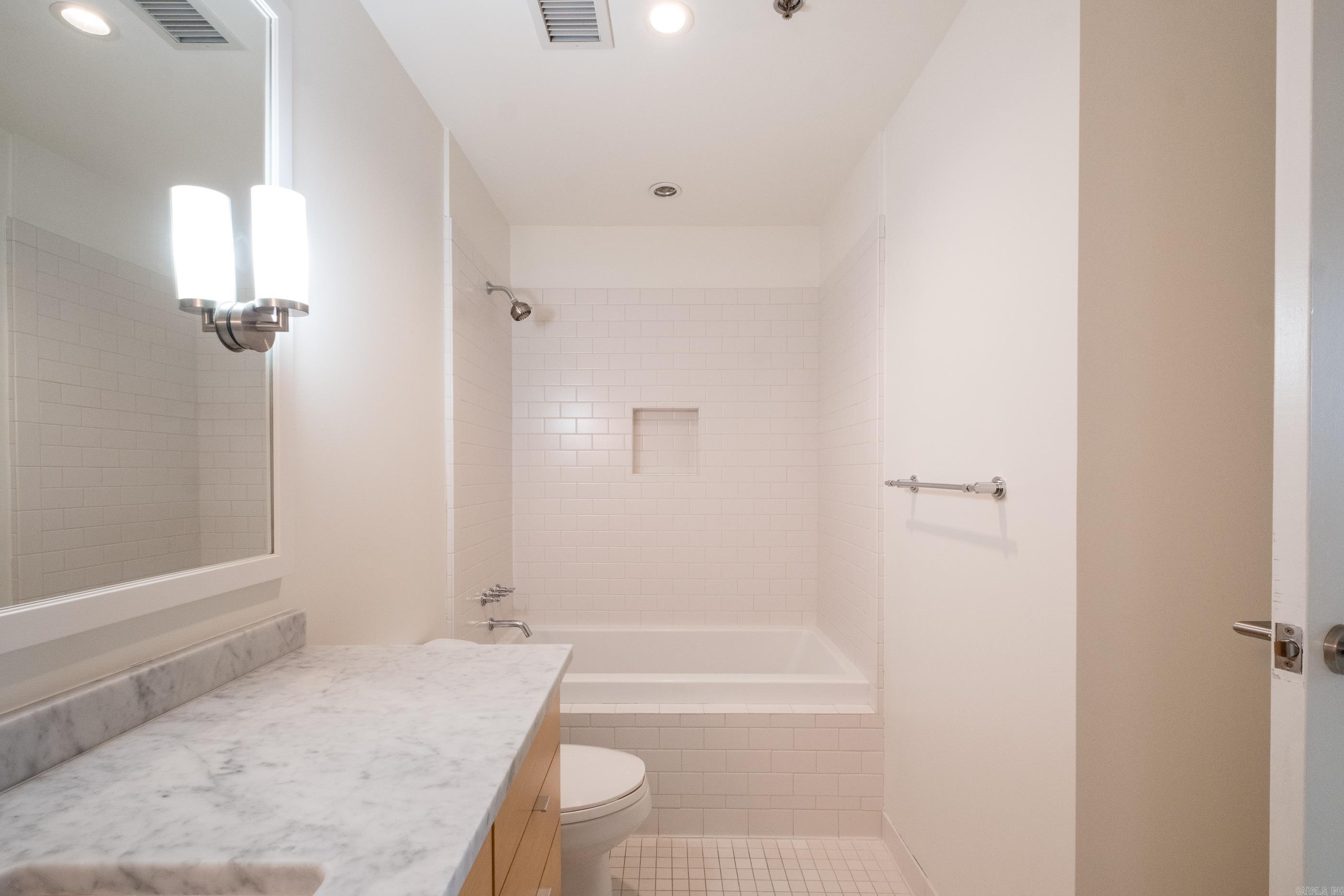 315 Rock Street Unit: 1507