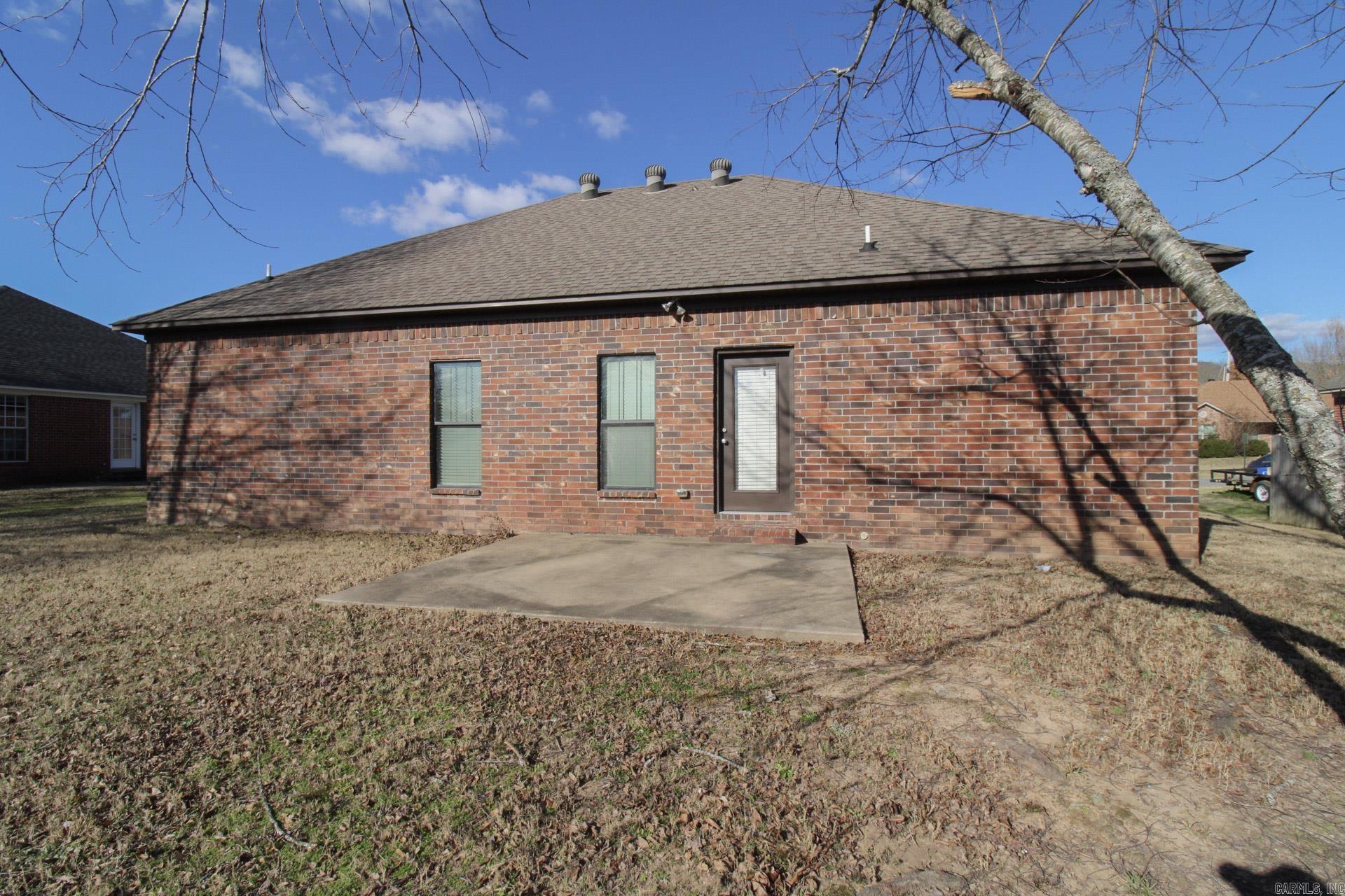 5 Wallace Way